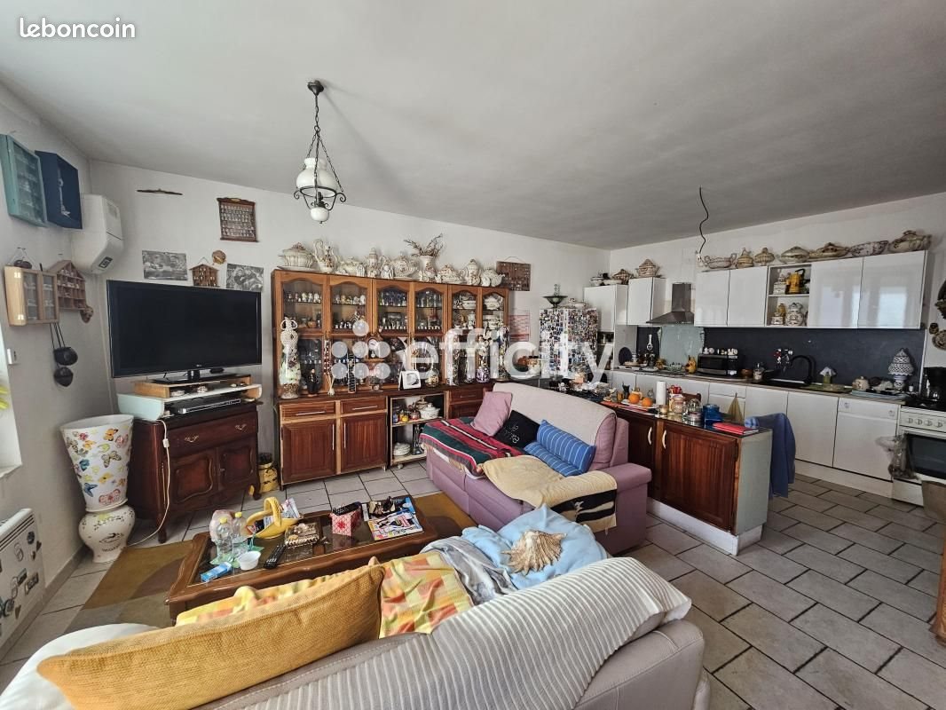 Appartement à vendre, 70m², Cadenet