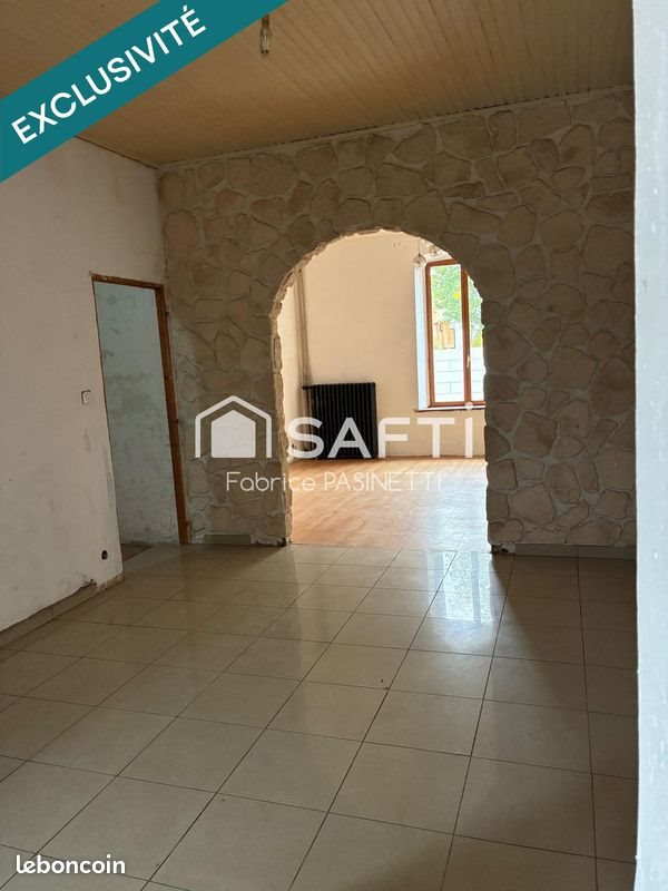 Maison à vendre, 90m², Trieux