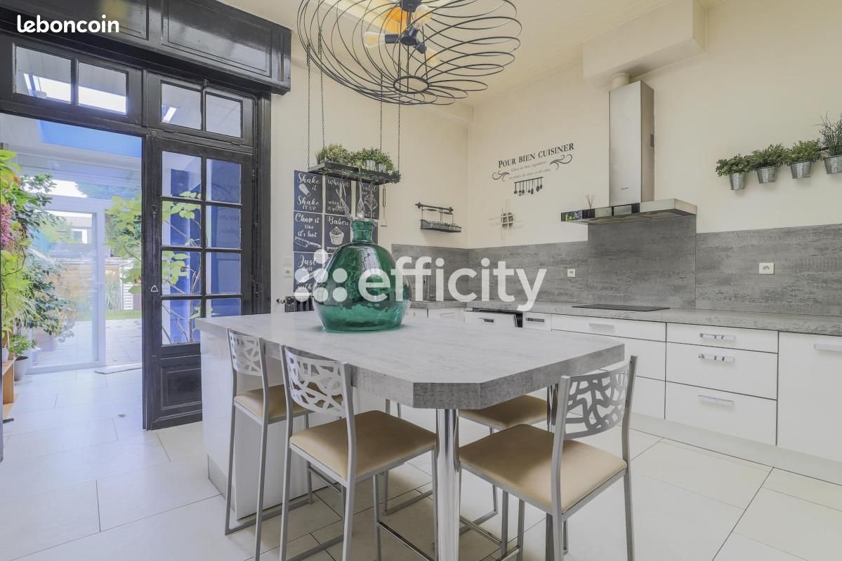 Maison à vendre, 190m², Loos