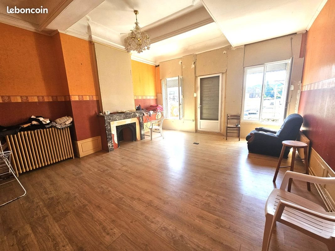 Appartement à vendre, 212m², Guise