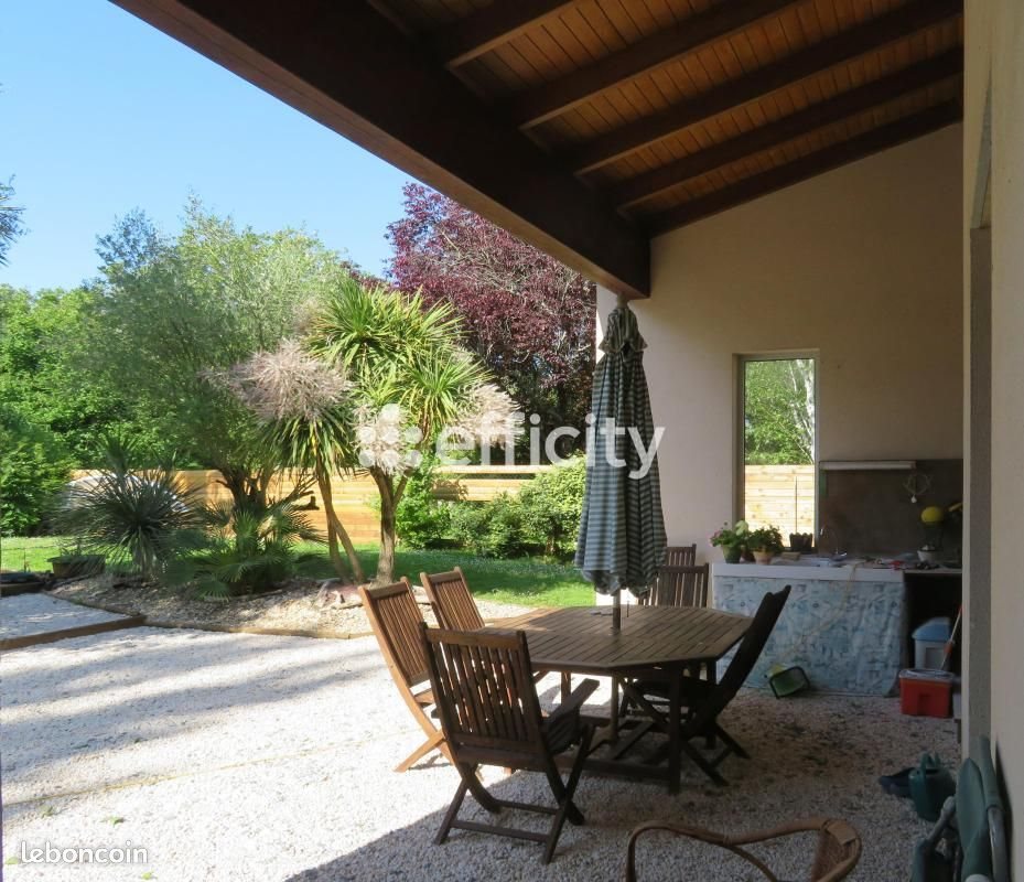 Maison à vendre, 212m², Courçon