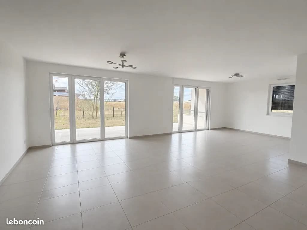 Appartement à louer, 97m², Oberschaeffolsheim