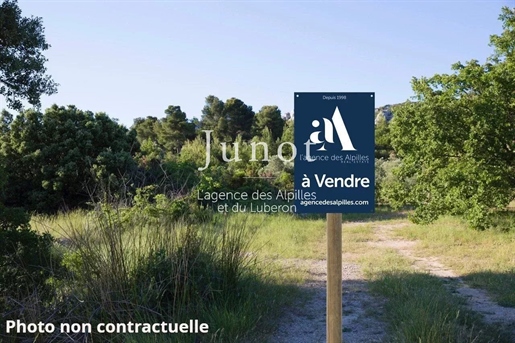Terrain 5 pièces 145 m² · à Saint-Rémy-de-Provence · 145 m² · 419 000 €
