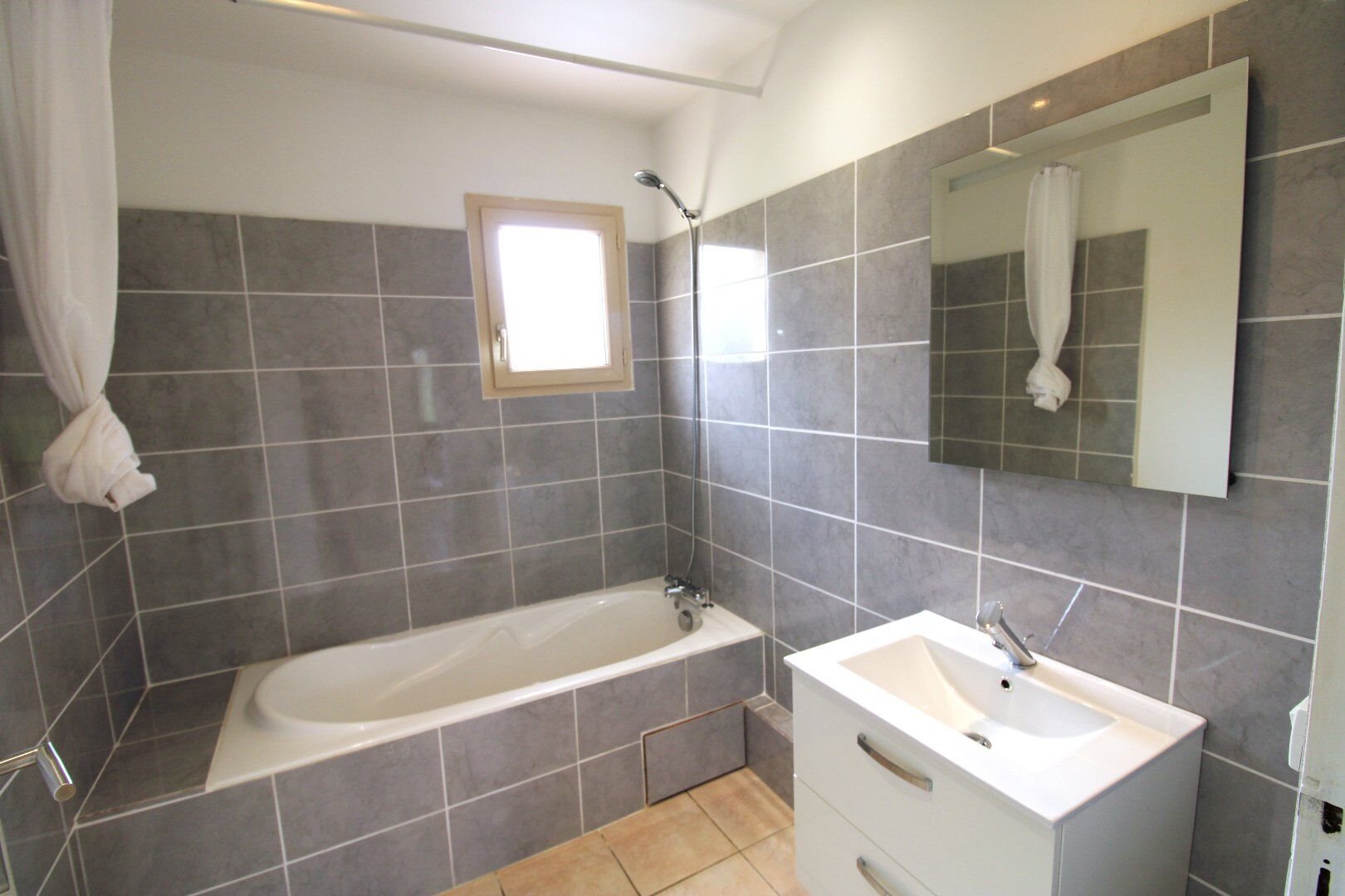 Maison à vendre, 103m², Monestiés