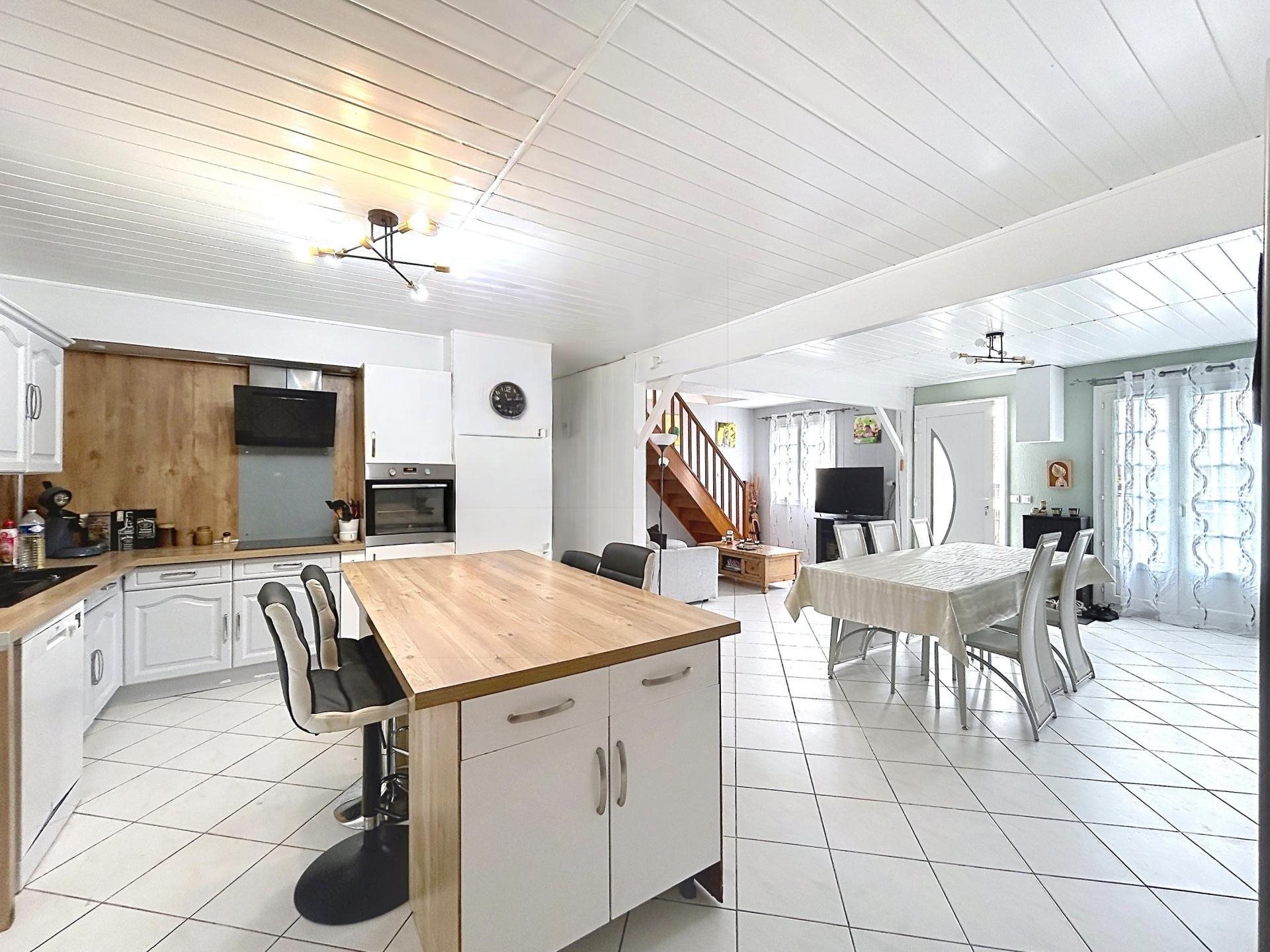 Maison à vendre, 120m², Sept-Saulx