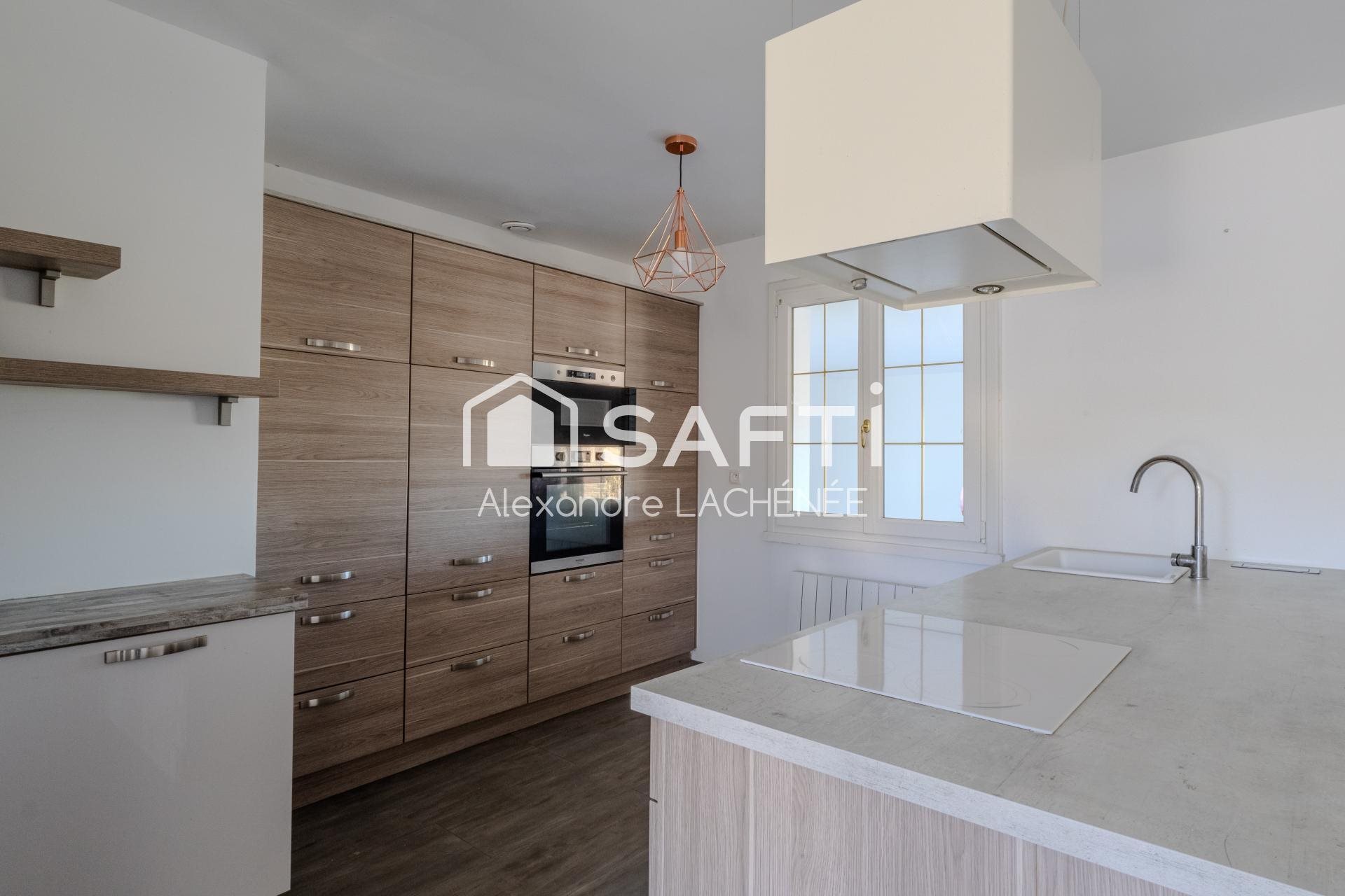 Maison à vendre, 155m², Lormaison