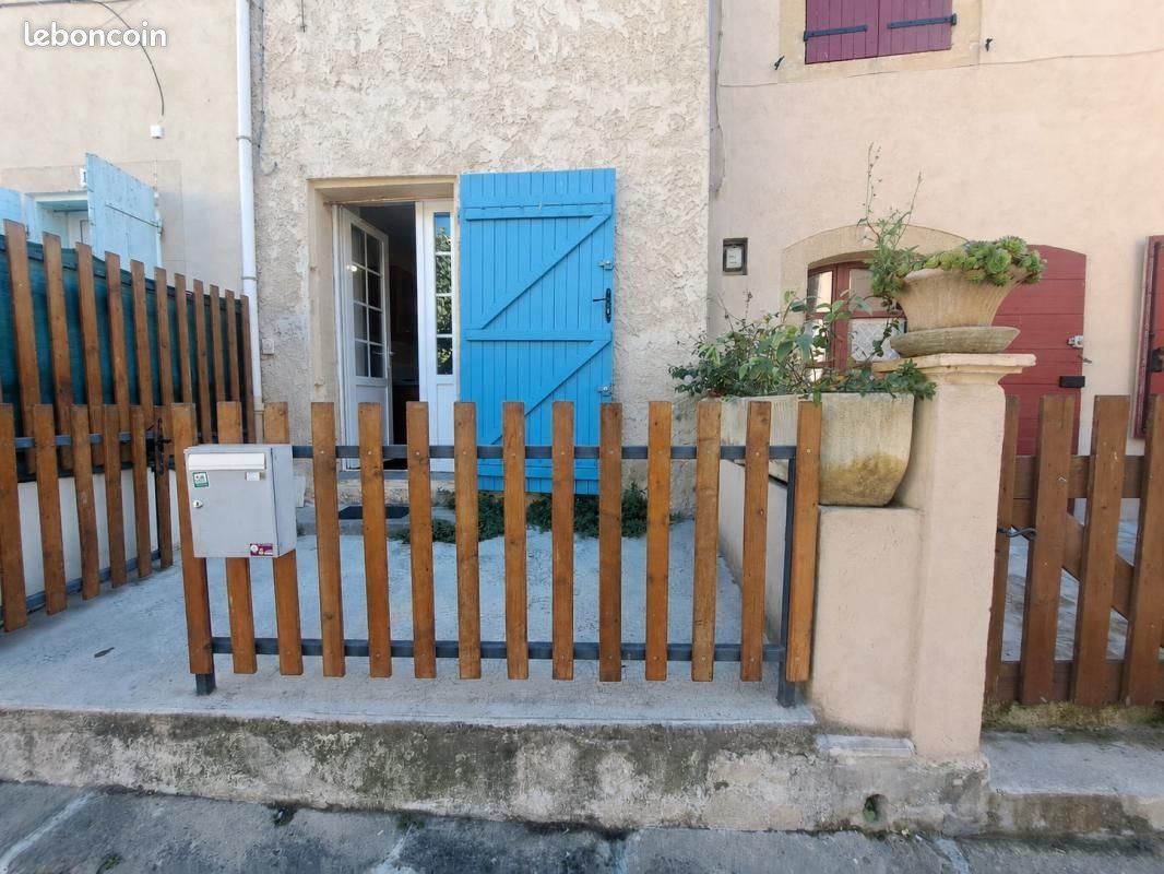 Maison à louer, 58m², Peyrolles-en-Provence