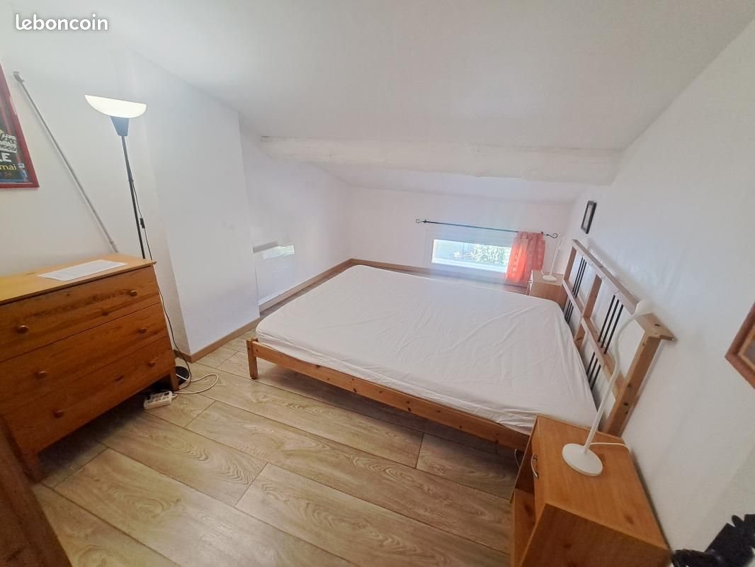 Maison à louer, 58m², Peyrolles-en-Provence