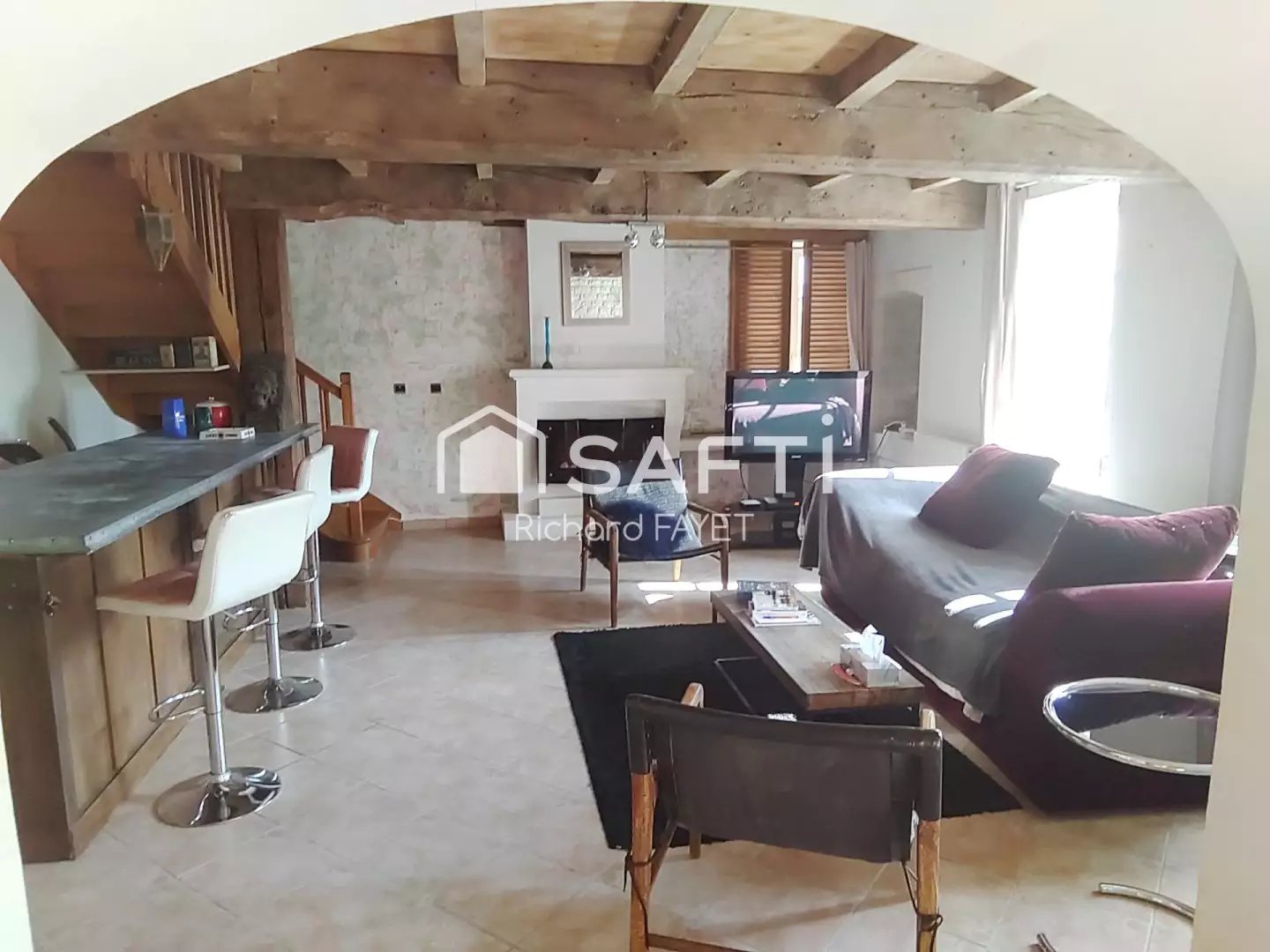 Maison à vendre, 211m², Saint-Genis-de-Saintonge
