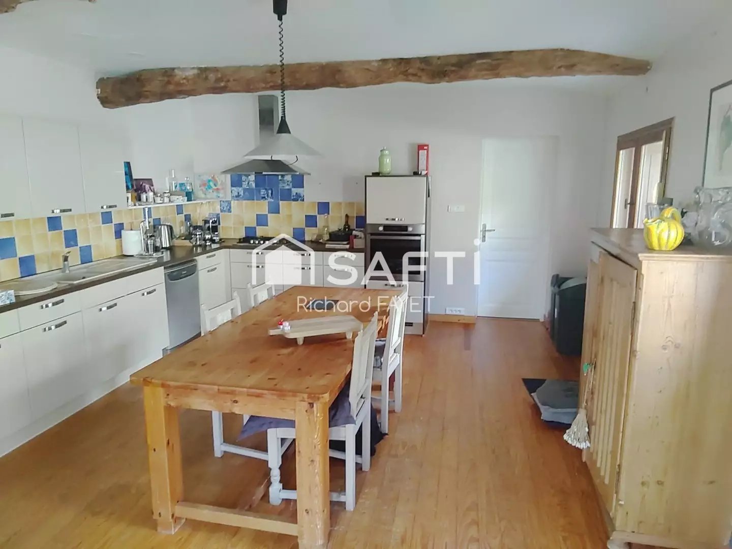 Maison à vendre, 211m², Saint-Genis-de-Saintonge