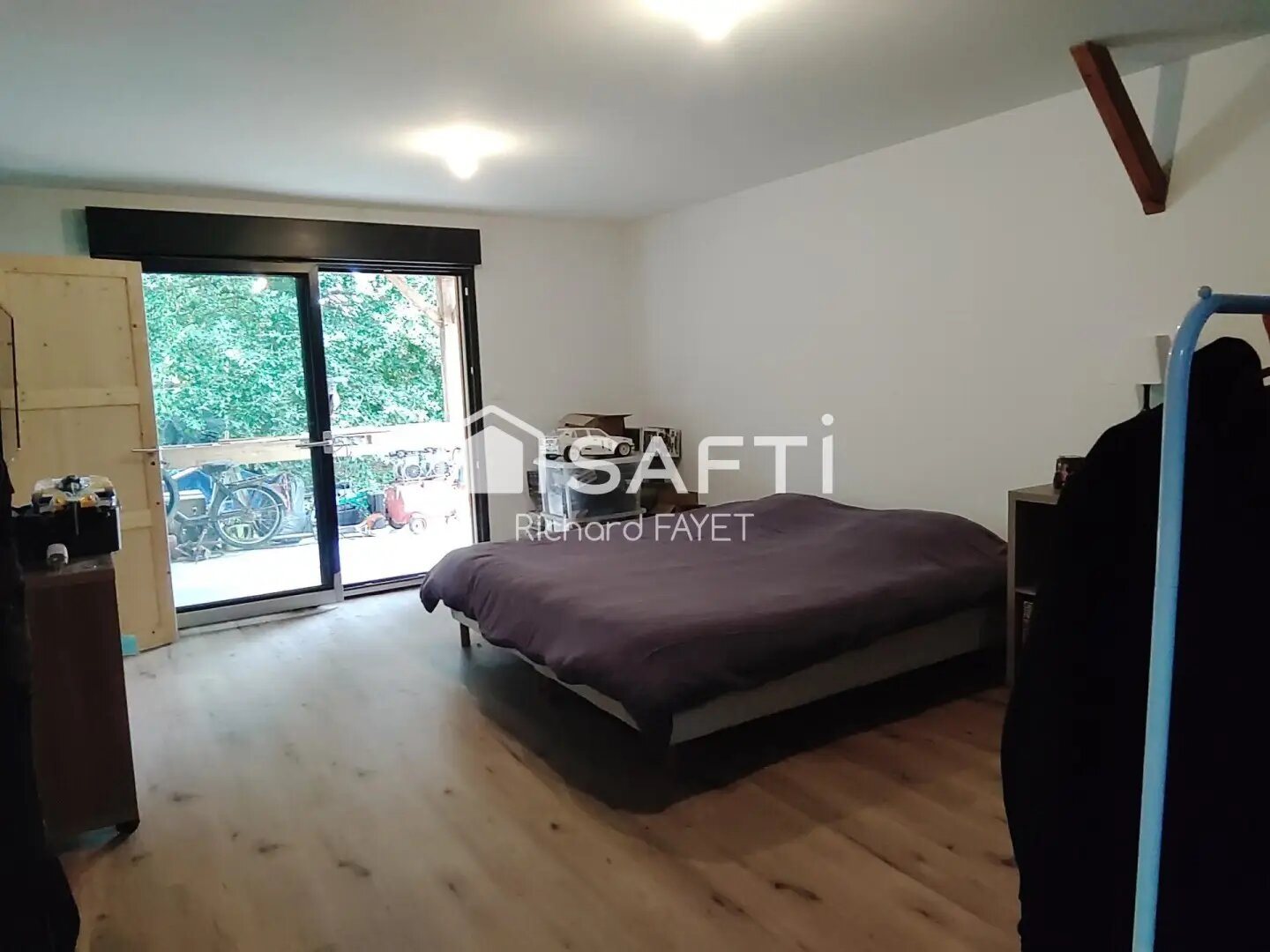 Maison à vendre, 150m², Saint-Bonnet-sur-Gironde