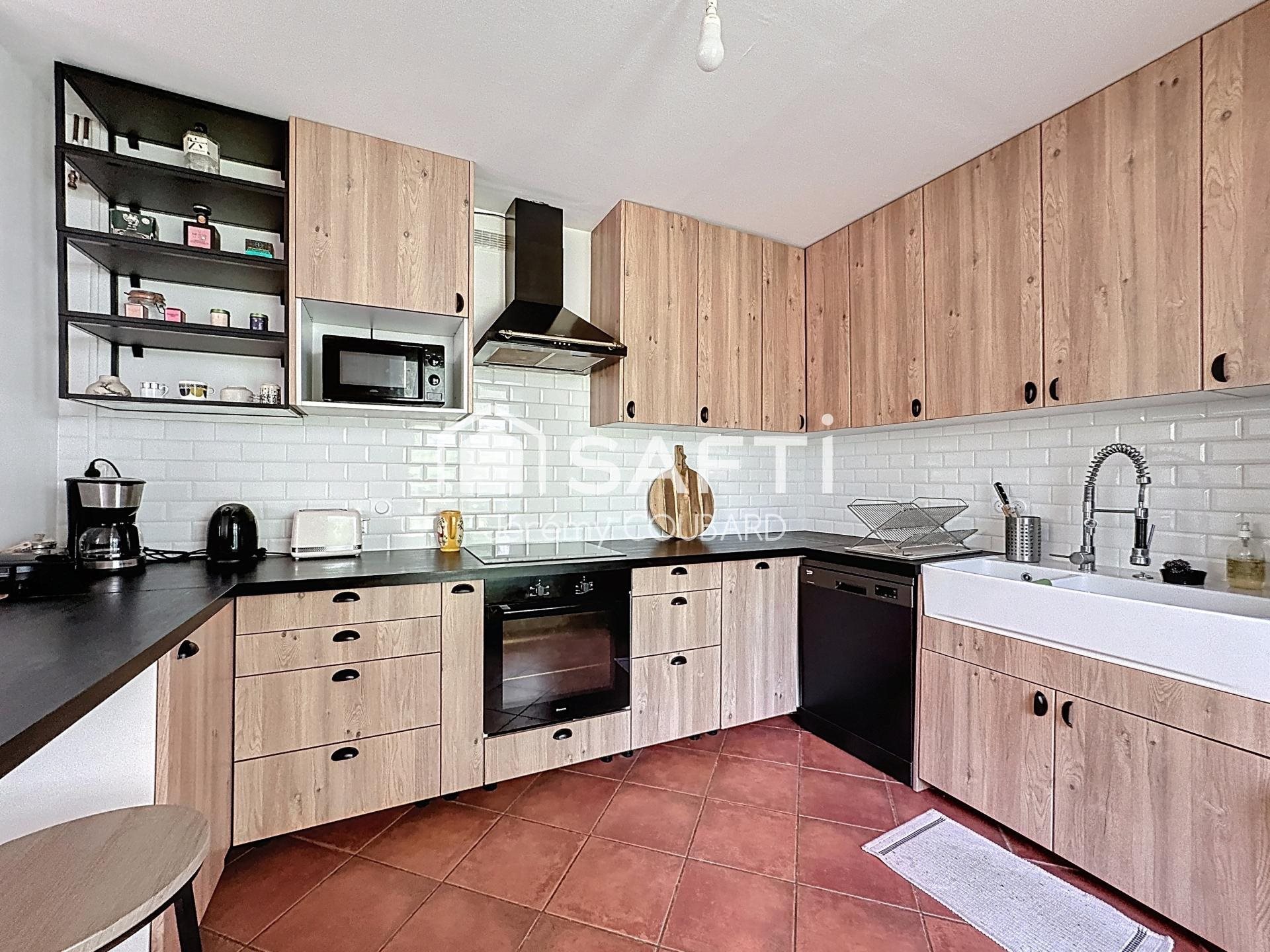 Maison à vendre, 69m², Sadirac