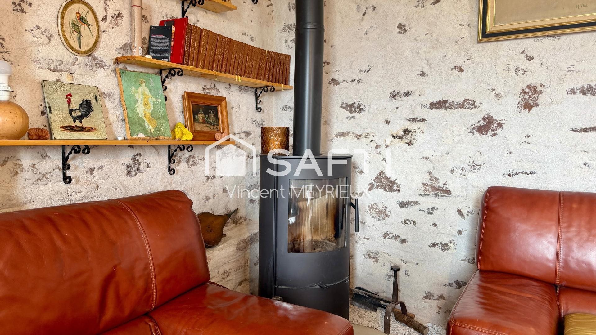 Maison à vendre, 76m², Saint-Victor-et-Melvieu