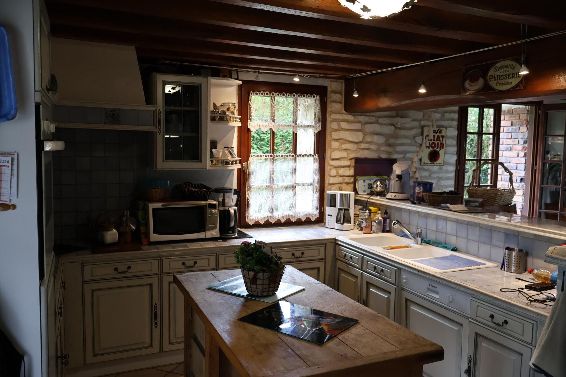 Maison à vendre, 155m², Courcelles-lès-Gisors