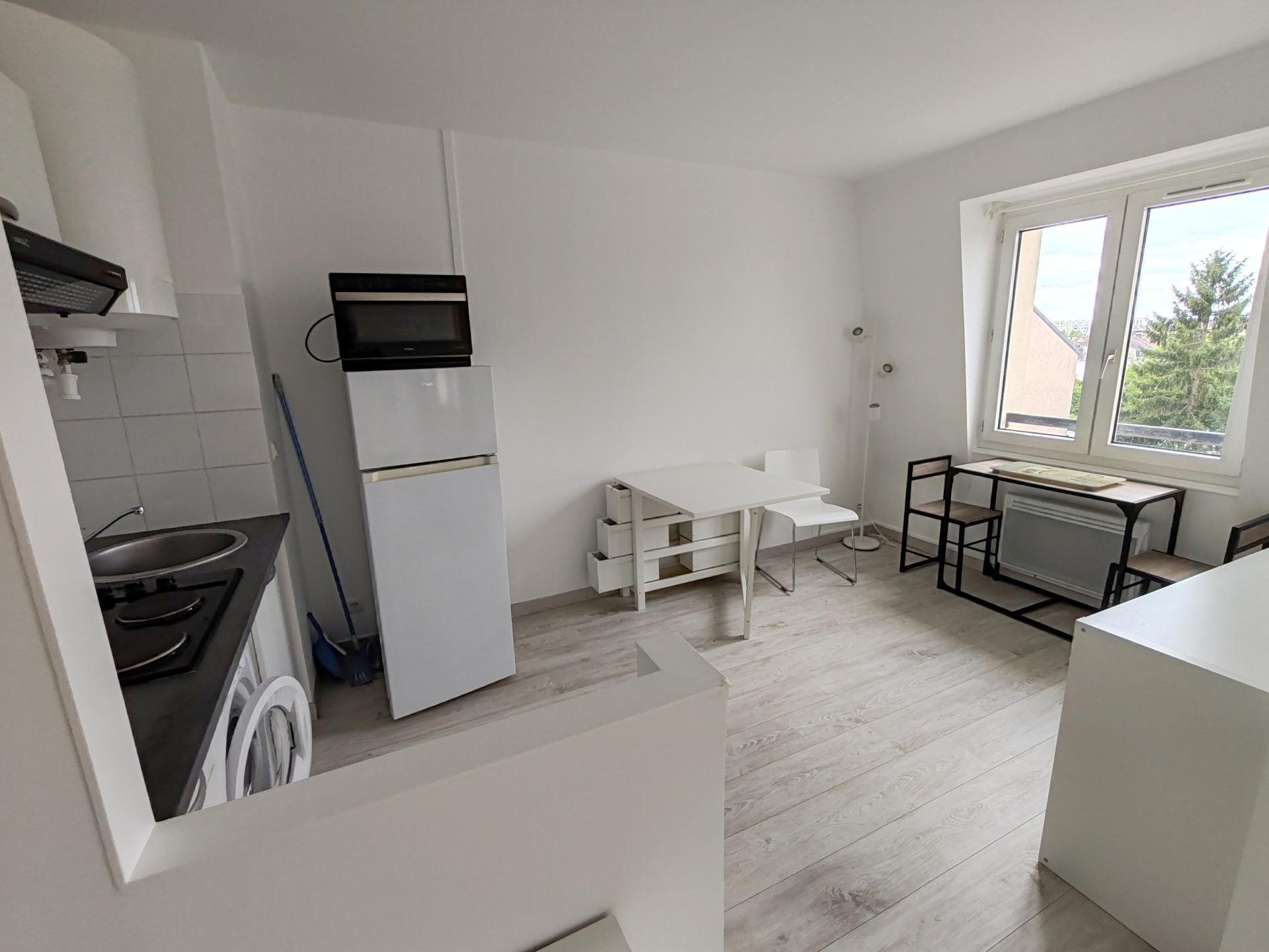 Appartement à vendre, 29m², Mantes-la-Jolie