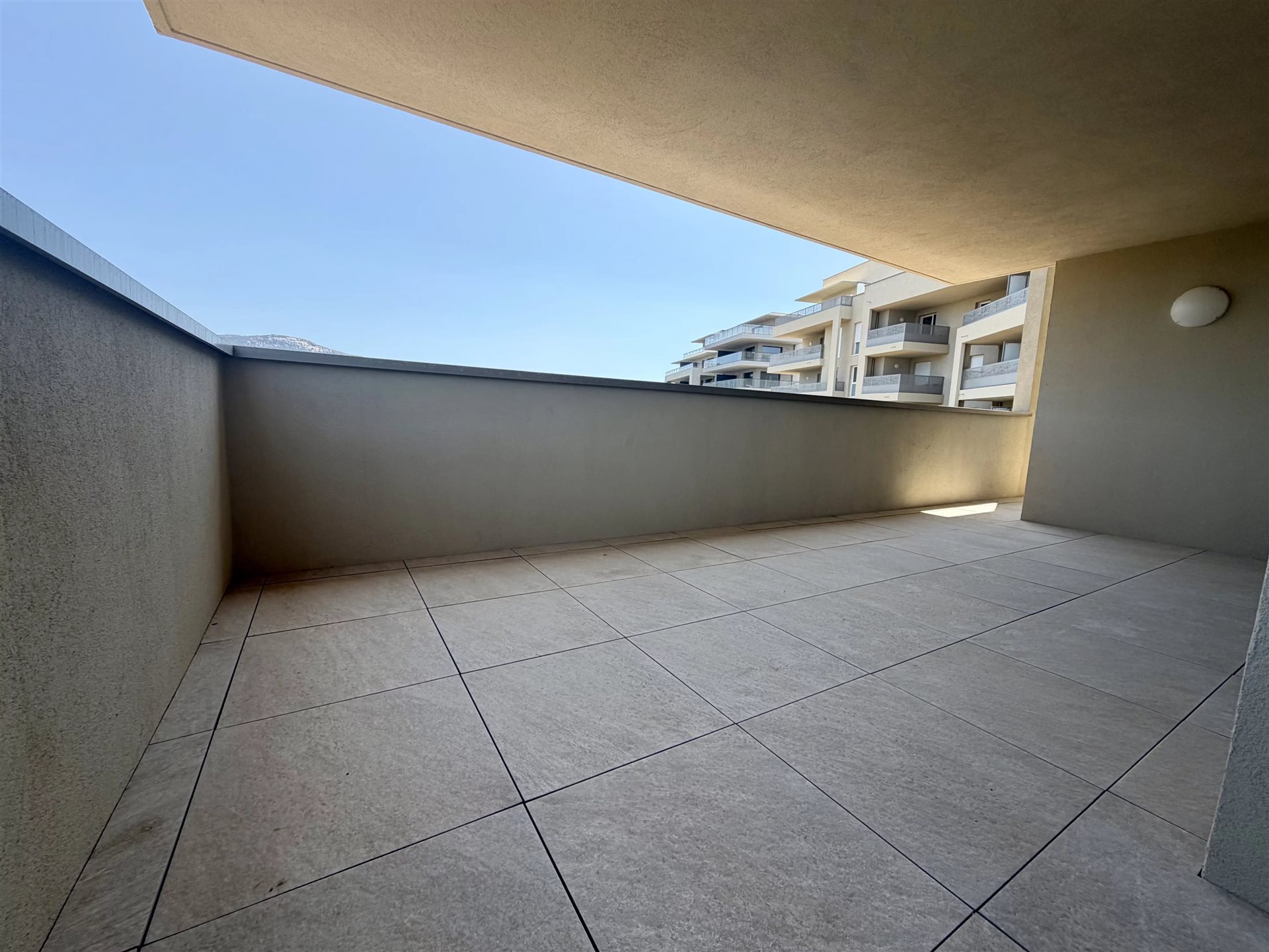 Appartement à louer, 89m², Porto-Vecchio