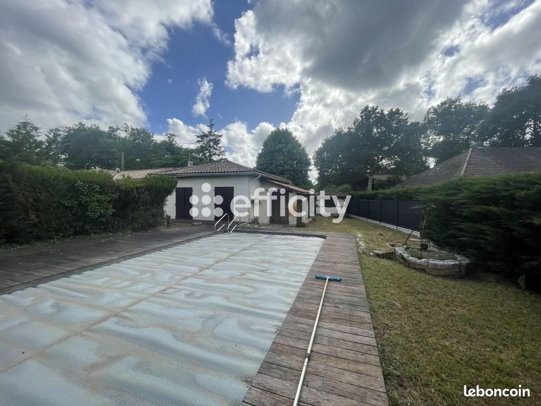 Maison à vendre, 155m², Le Pian-Médoc