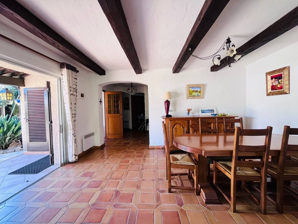 Maison à vendre, 130m², Fréjus