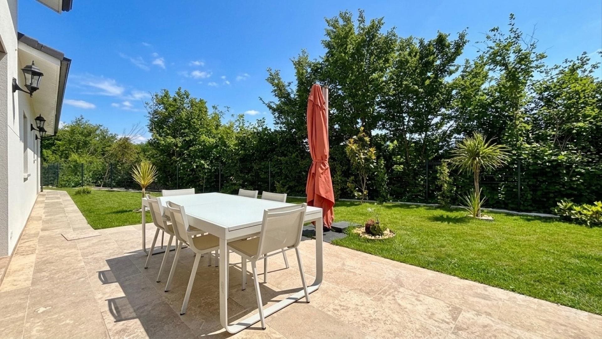 Maison à vendre, 187m², Pompignac
