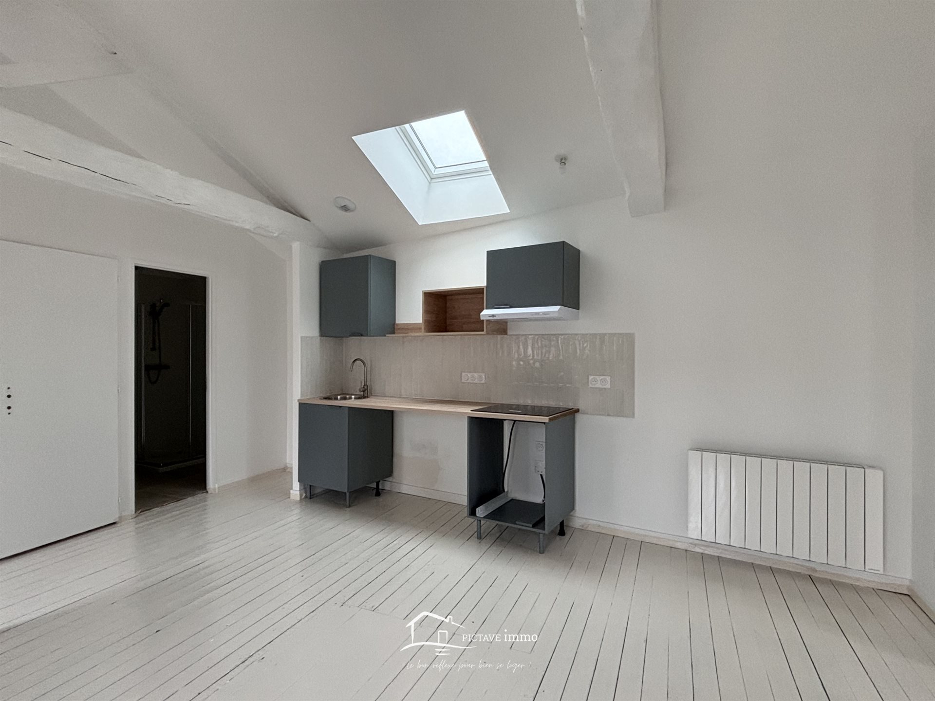 Appartement à louer, 40m², Lusignan