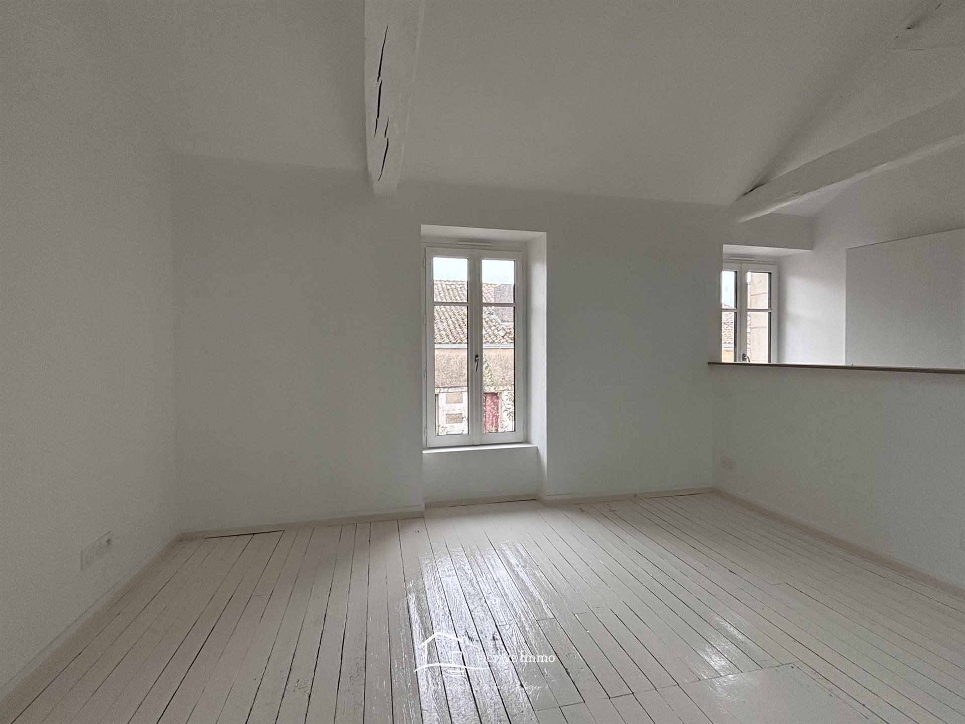 Appartement à louer, 40m², Lusignan