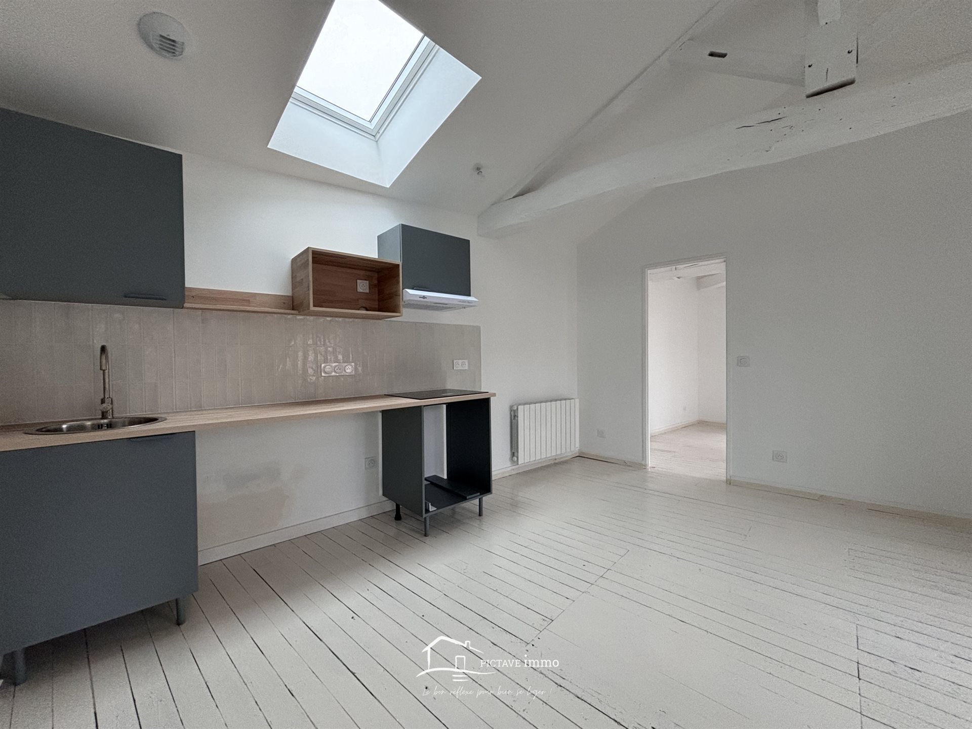 Appartement à louer, 40m², Lusignan