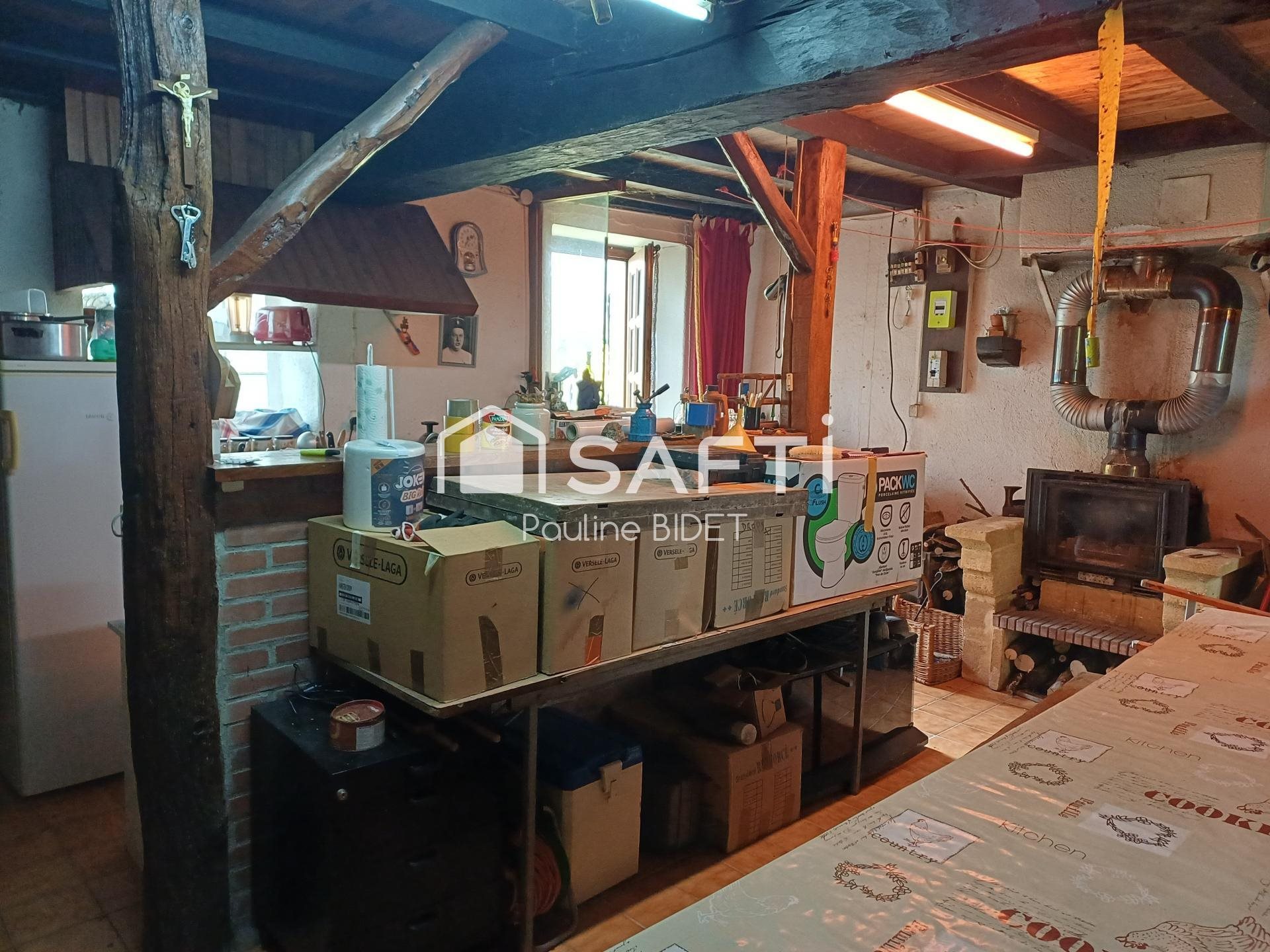 Maison à vendre, 94m², Lalizolle