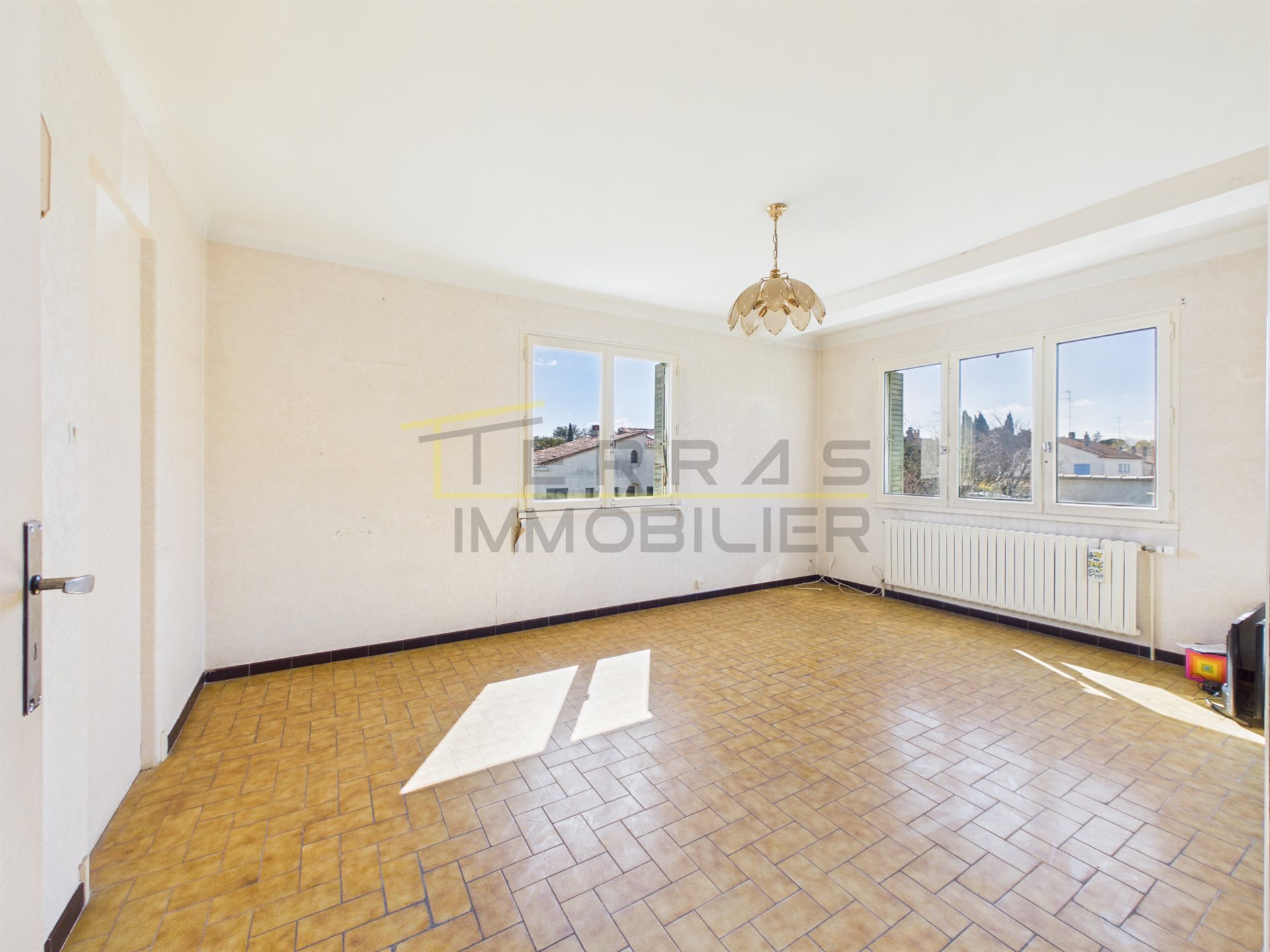 Maison à vendre, 73m², Valréas
