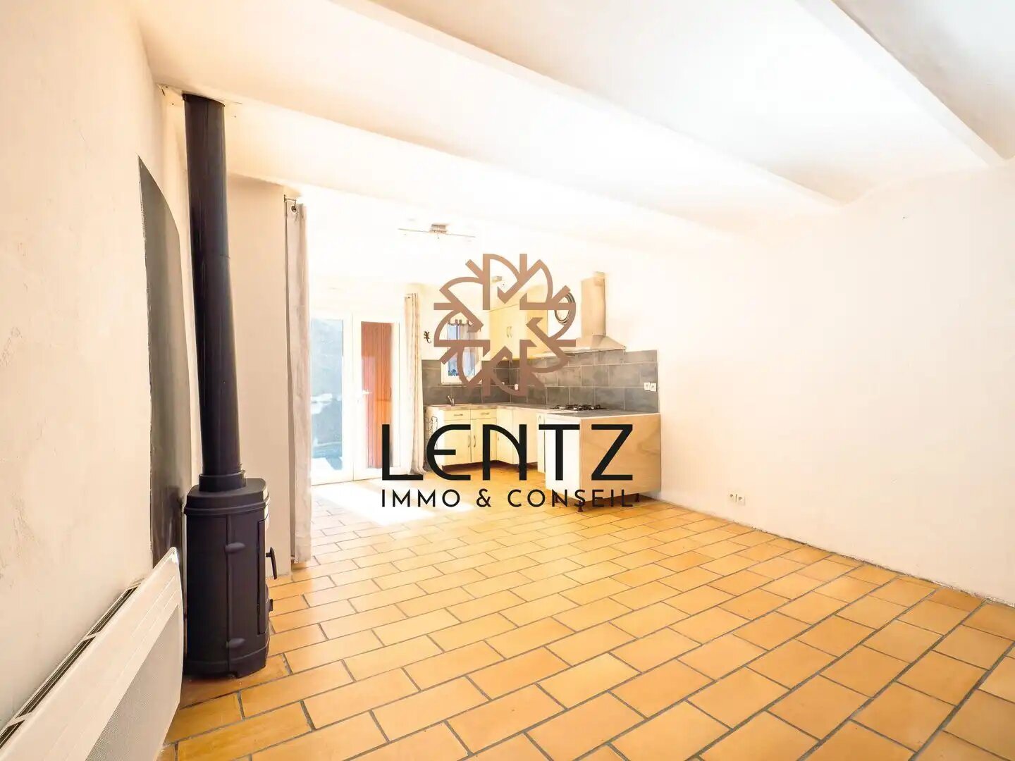 Maison à louer, 65m², Valensole