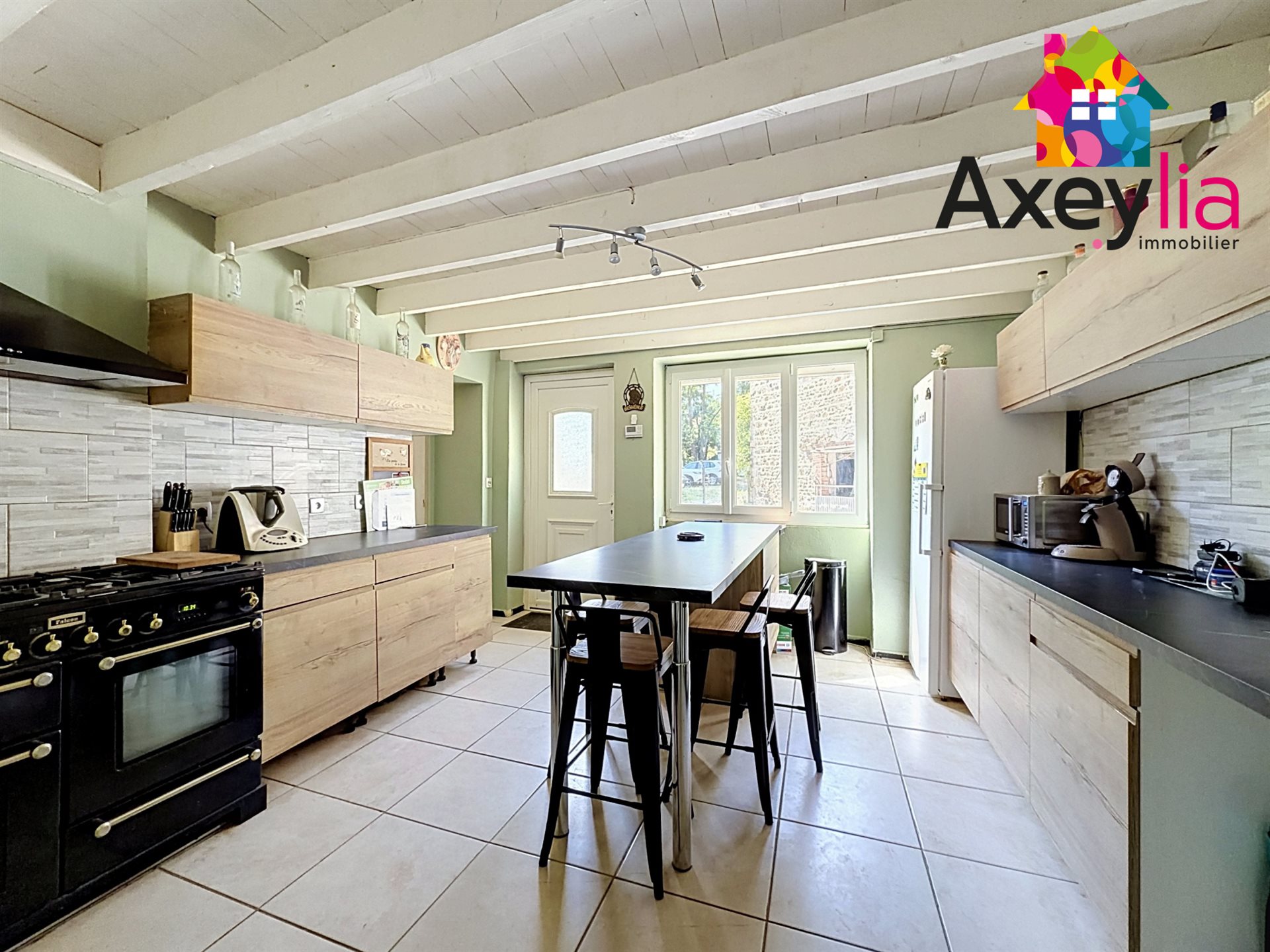 Maison à vendre, 177m², Sainte-Colombe-sur-Gand