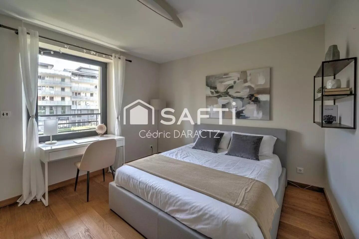 Appartement à vendre, 137m², Saint-Genis-Pouilly