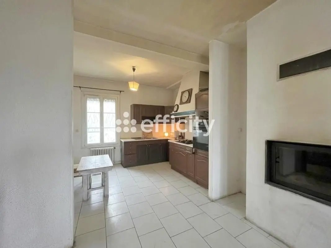 Maison à vendre, 115m², Saint-Rémy-Blanzy