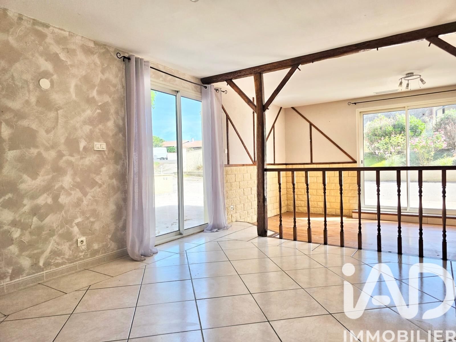 Maison à vendre, 116m², Bessens