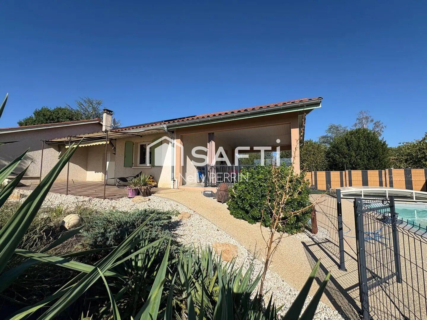 Maison à vendre, 129m², Saint-Bénigne
