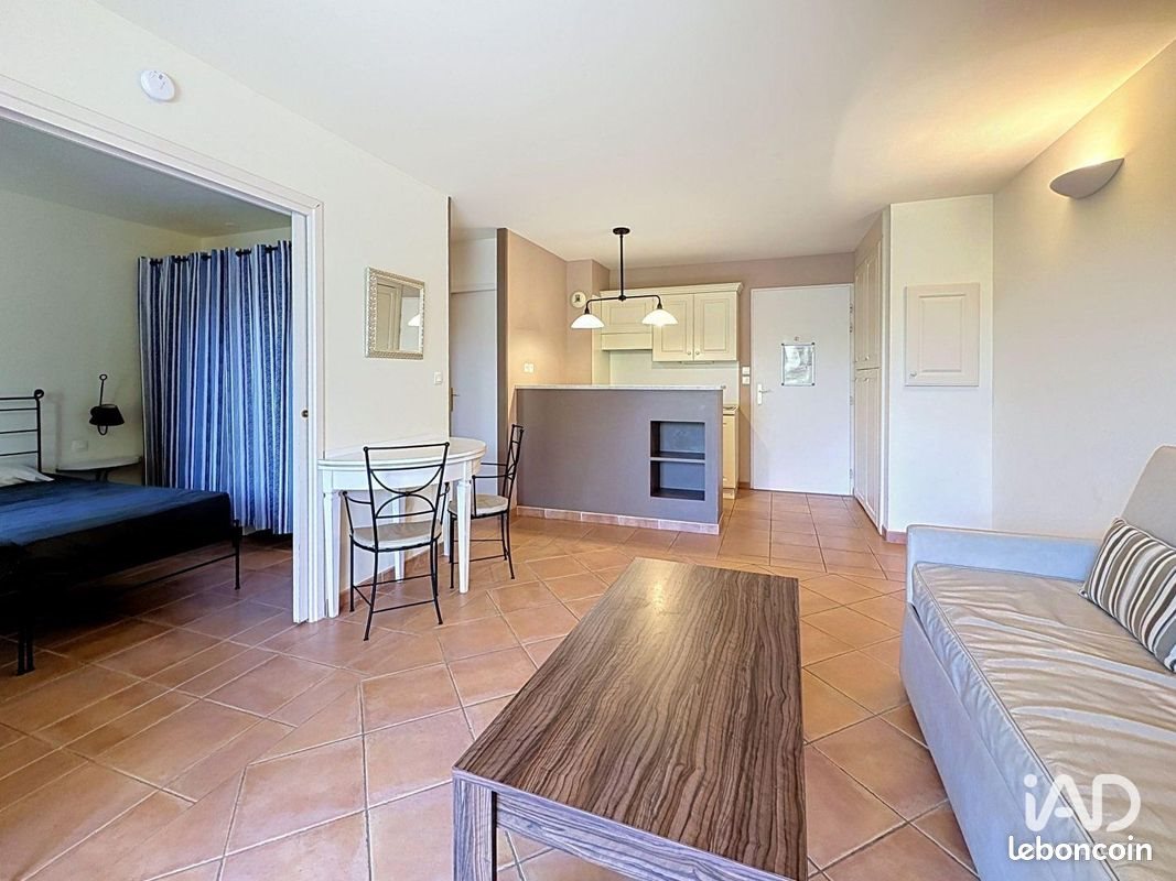 Appartement à vendre, 38m², L'Isle-sur-la-Sorgue