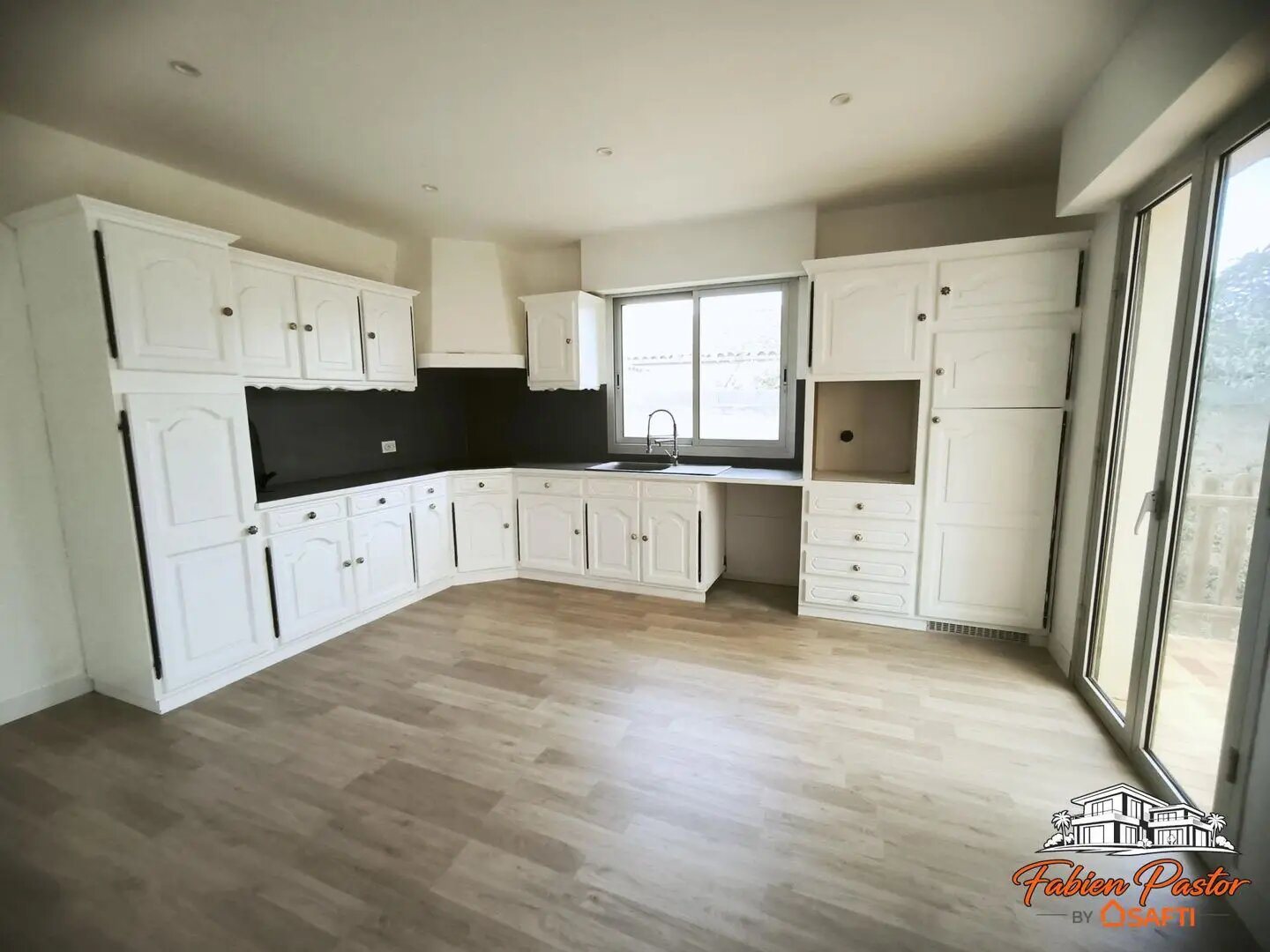 Maison à vendre, 140m², Ornaisons