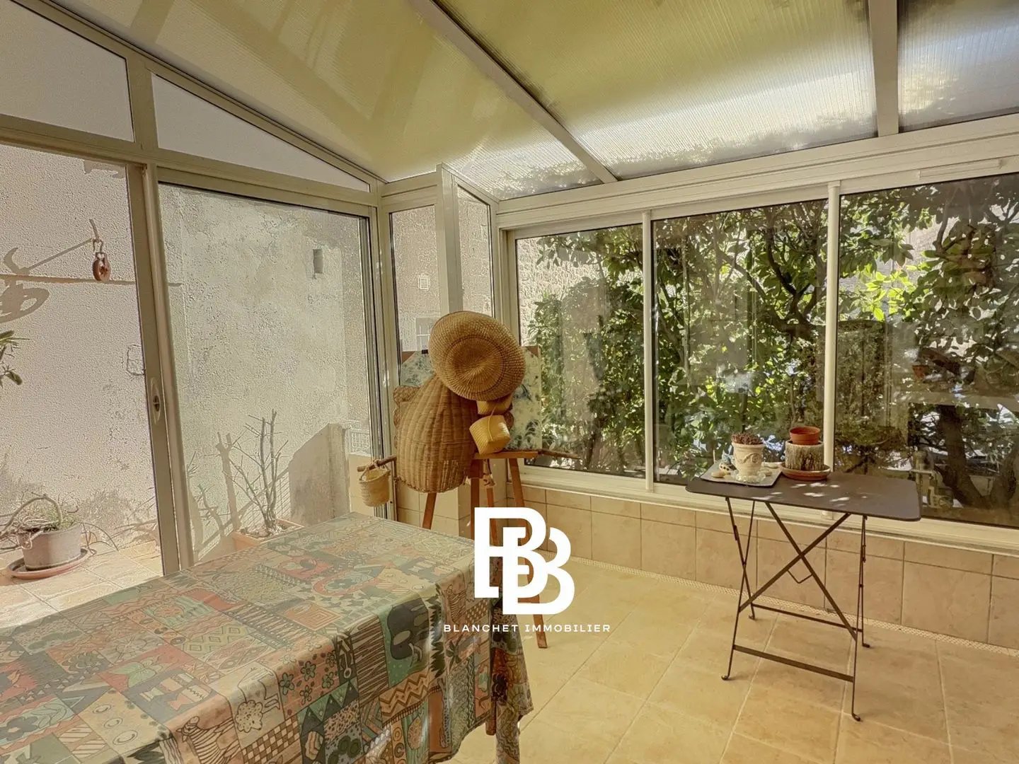 Maison à vendre, 130m², Saint-Geniès-des-Mourgues