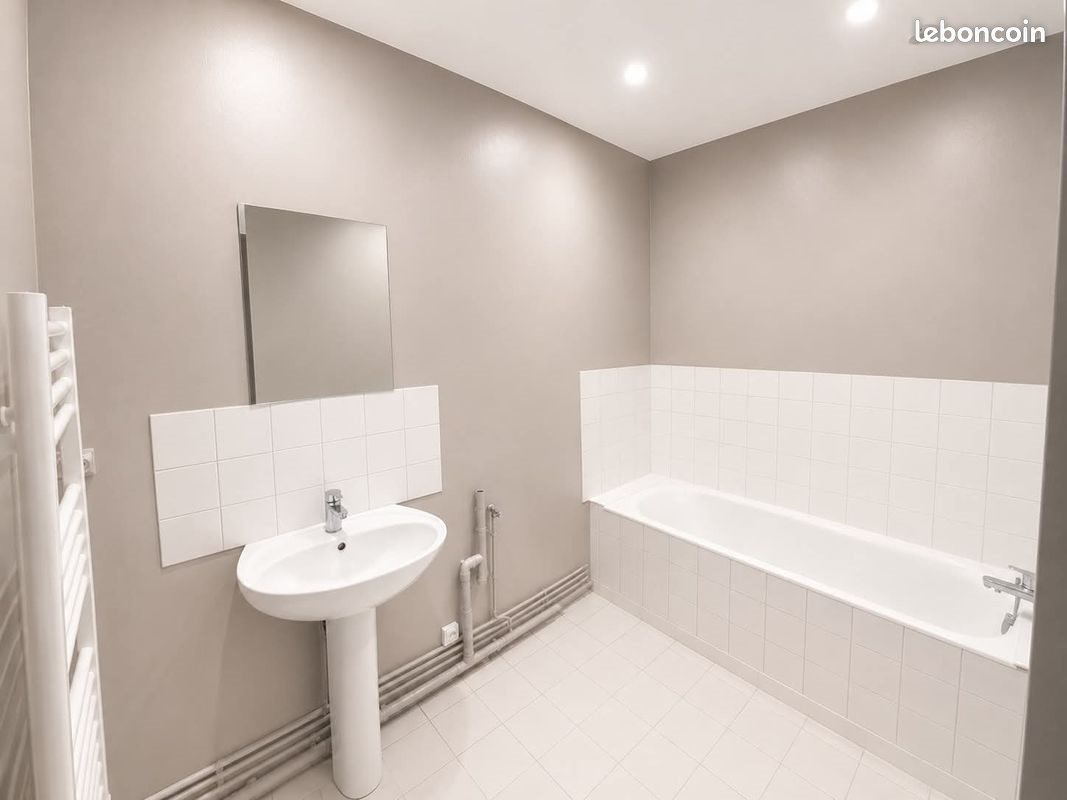 Appartement à louer, 65m², Laon