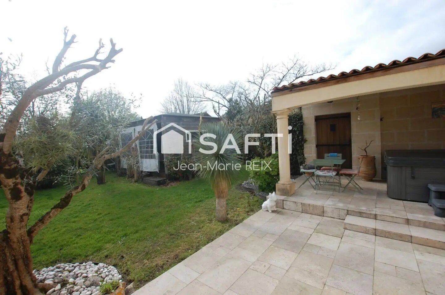 Maison à vendre, 220m², Saint-Aubin-de-Blaye