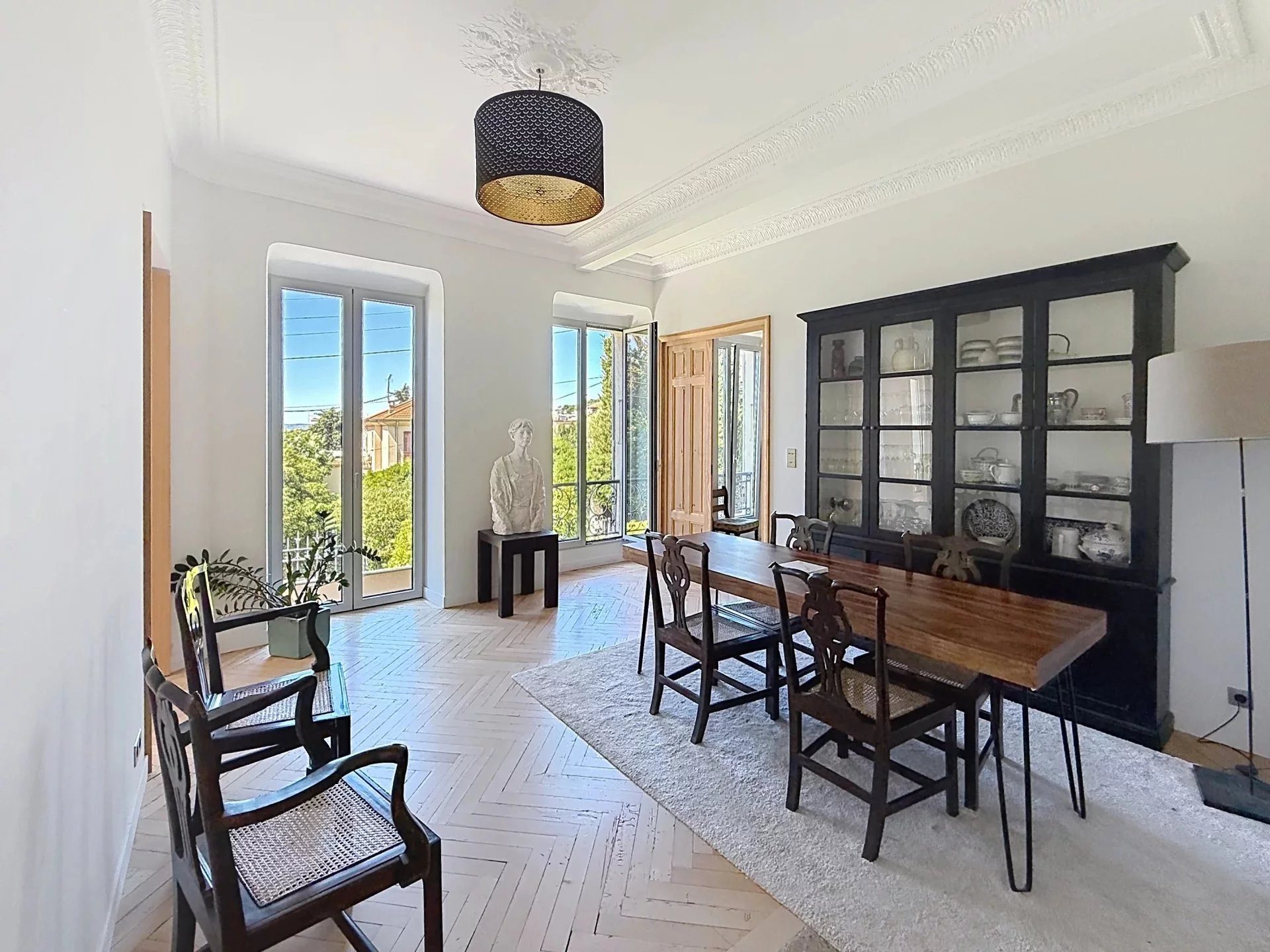 Parc Louisa, character apartment in the heart of an emblematic mansion - Vue 3