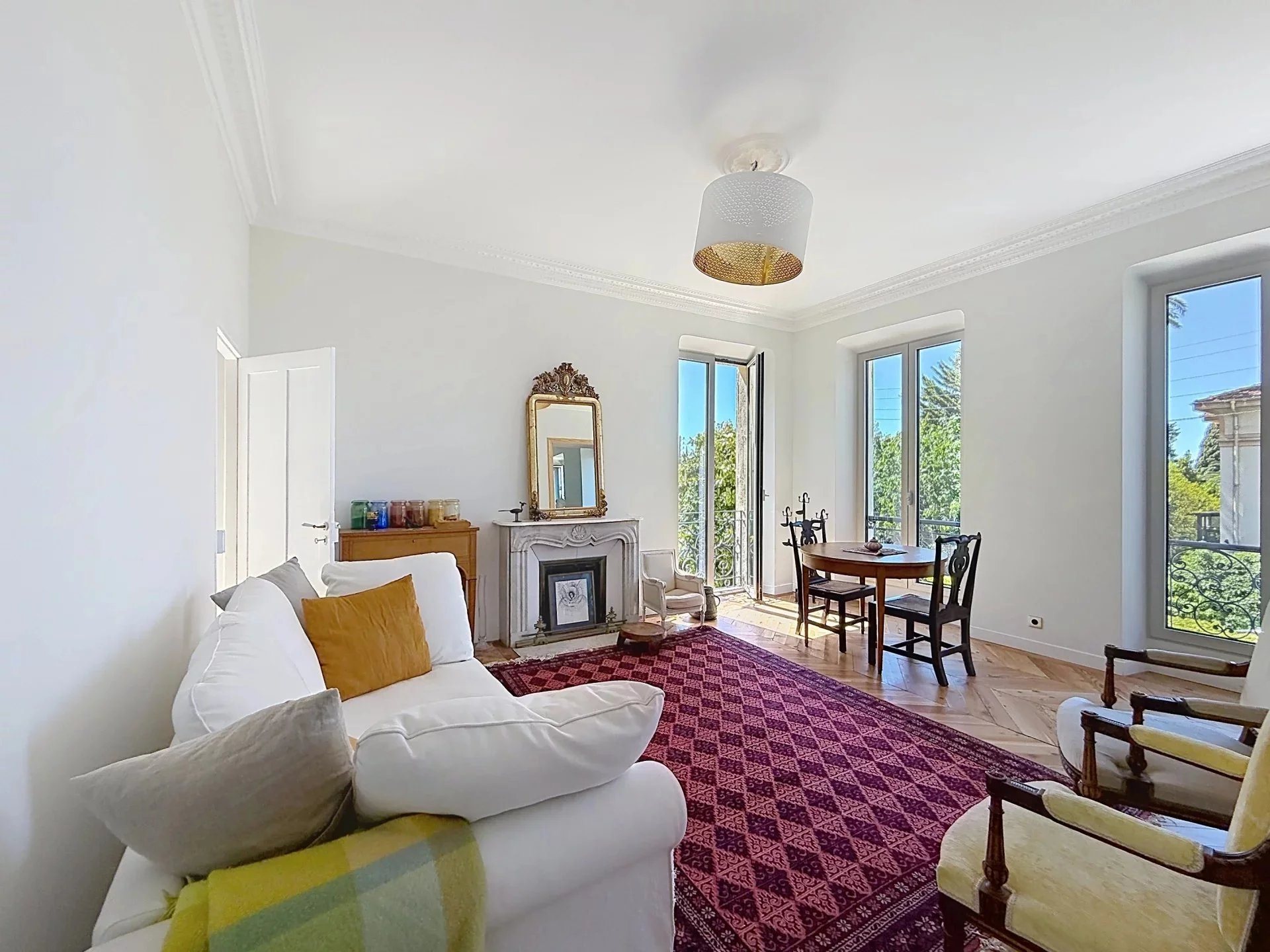 Parc Louisa, character apartment in the heart of an emblematic mansion - Vue 4