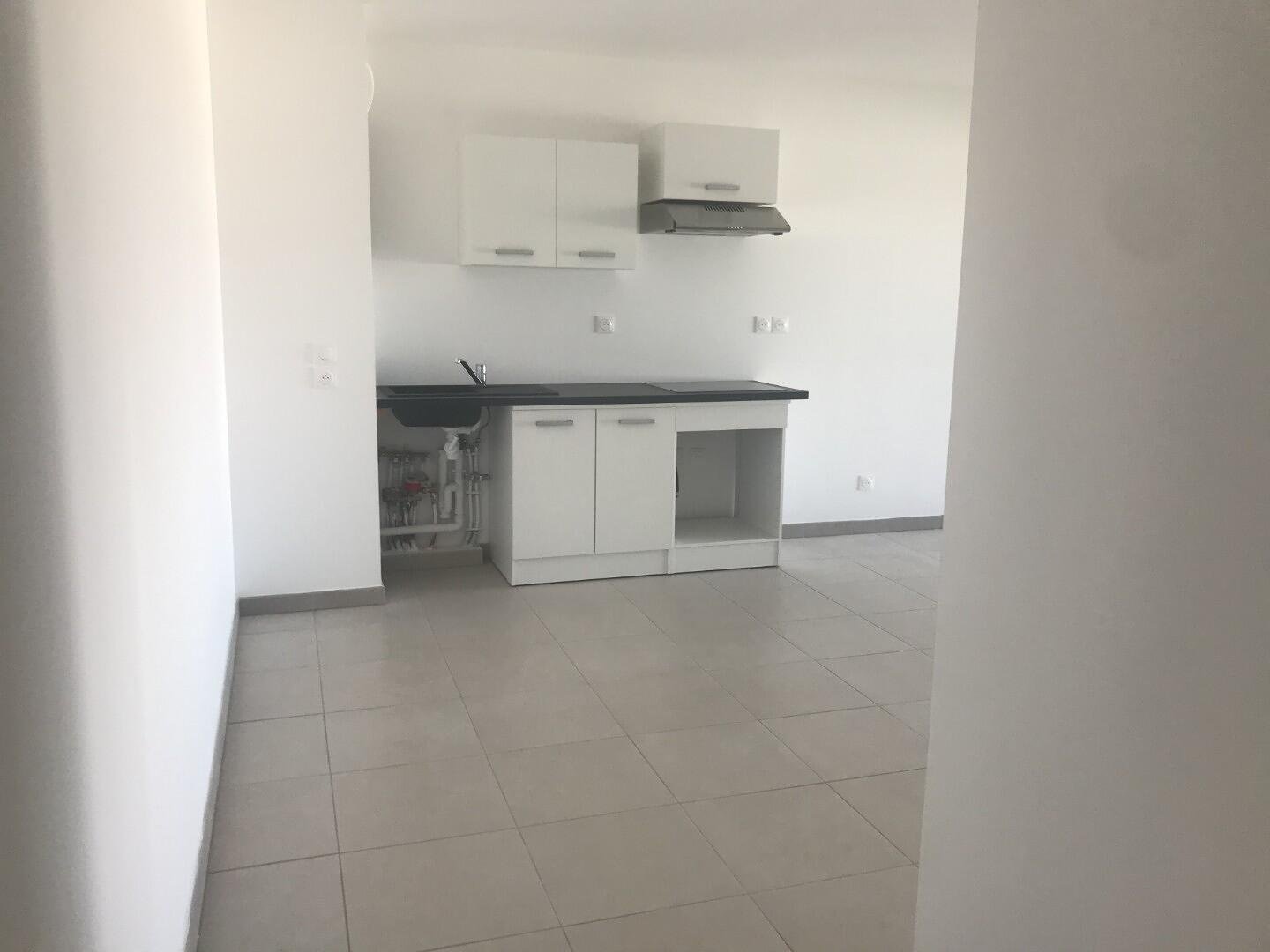 Appartement à louer, 46m², Arles