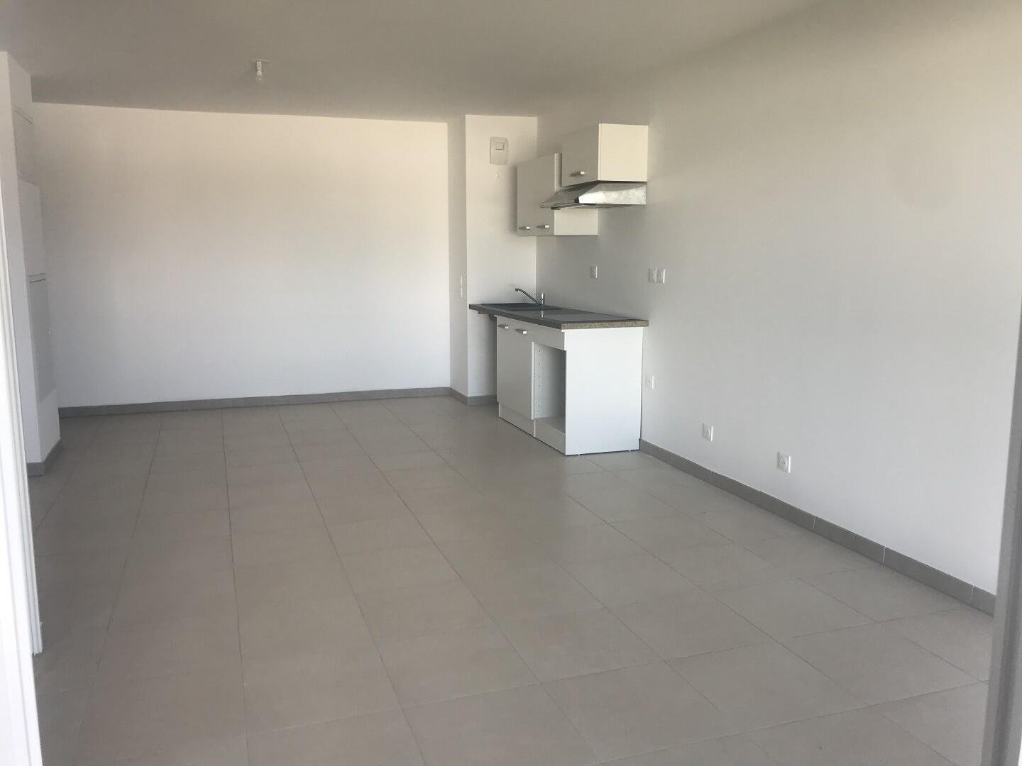 Appartement à louer, 46m², Arles
