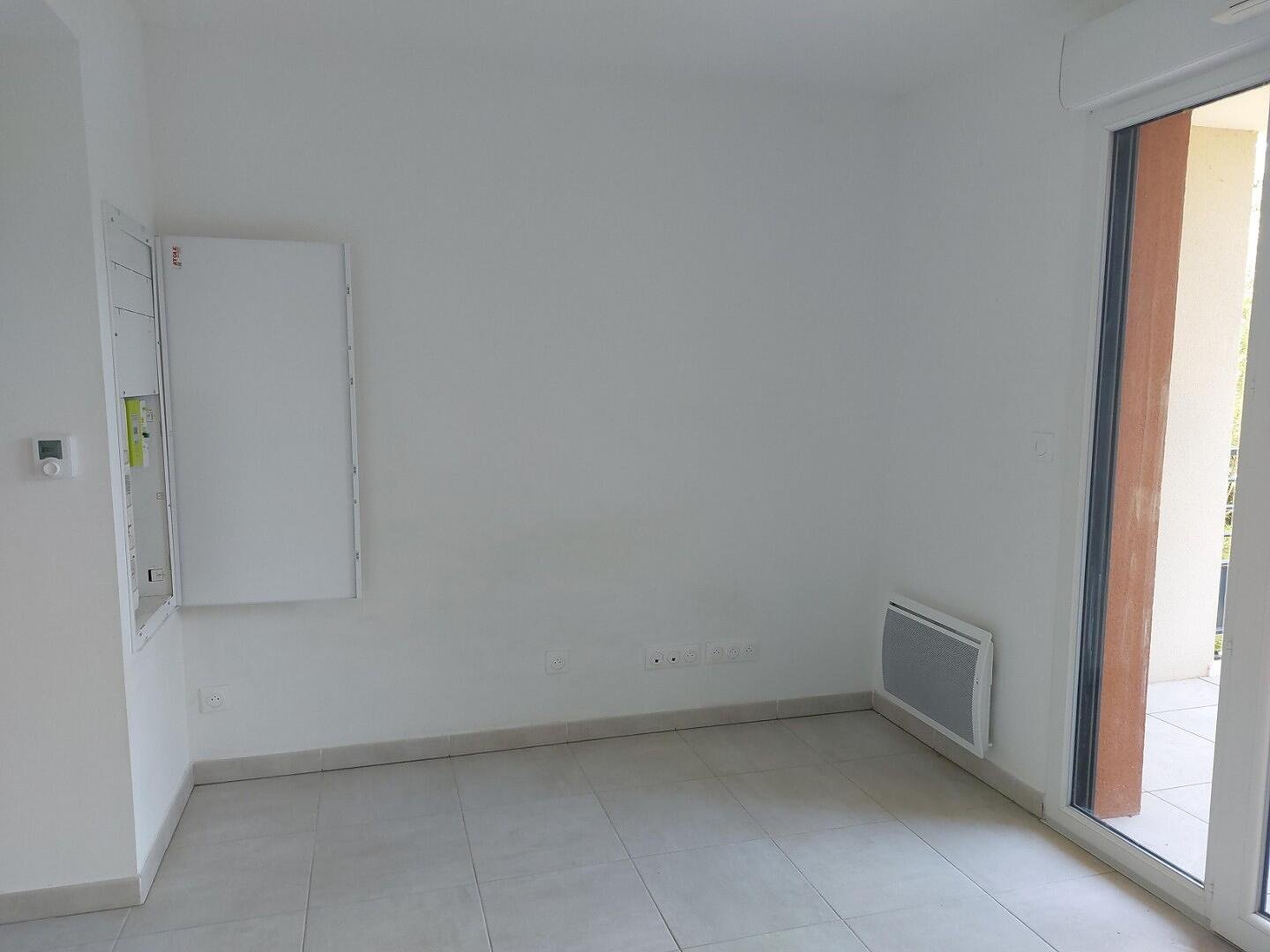 Appartement à louer, 22m², Hyères