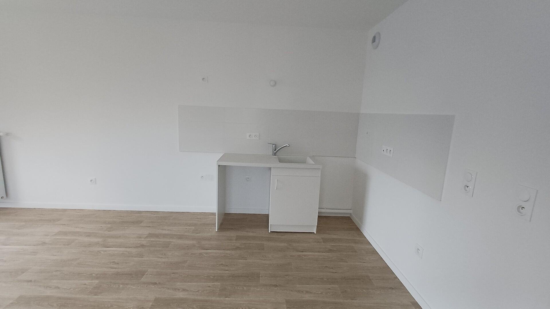 Appartement à louer, 81m², Bobigny