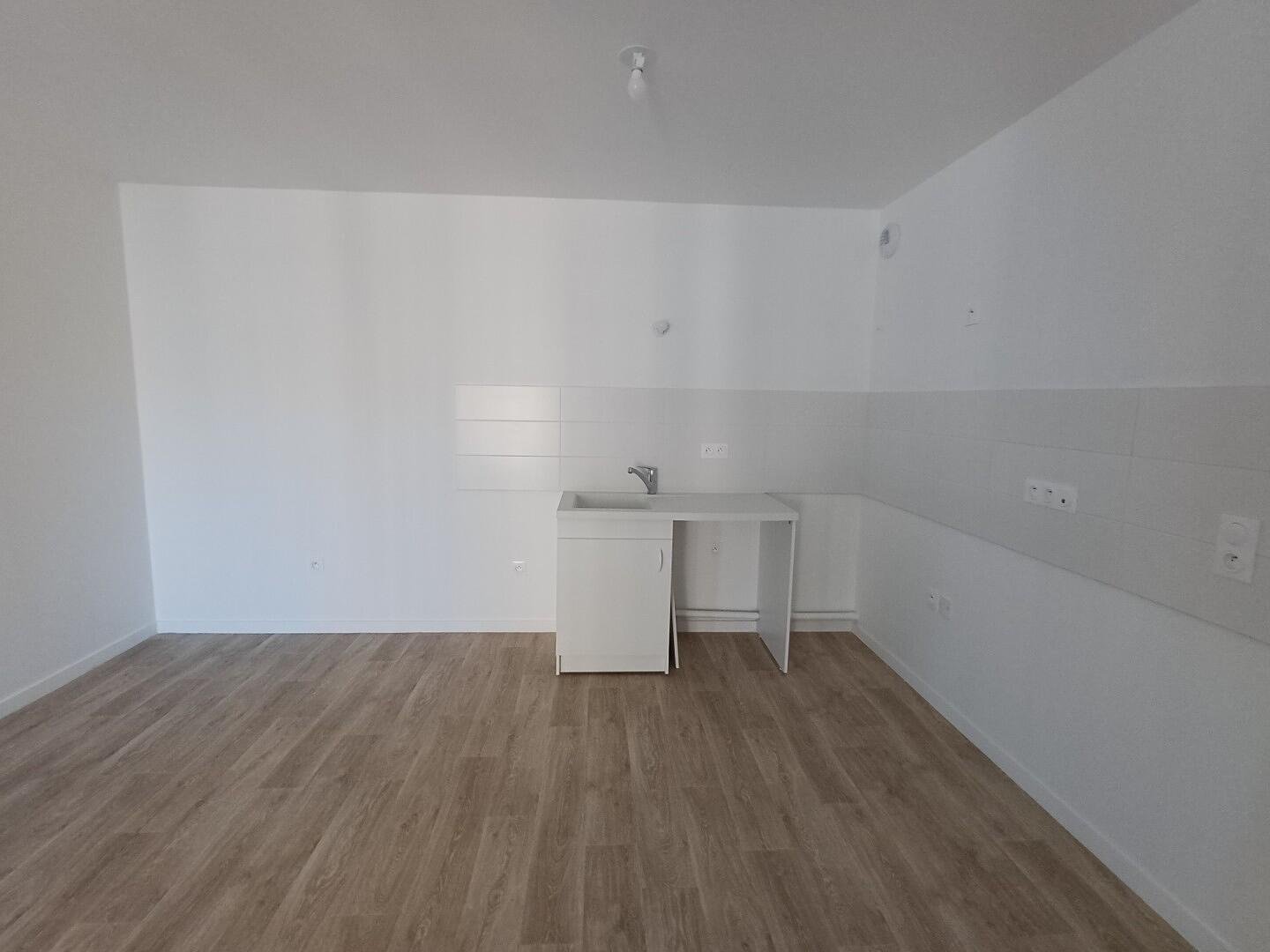 Appartement à louer, 80m², Bobigny
