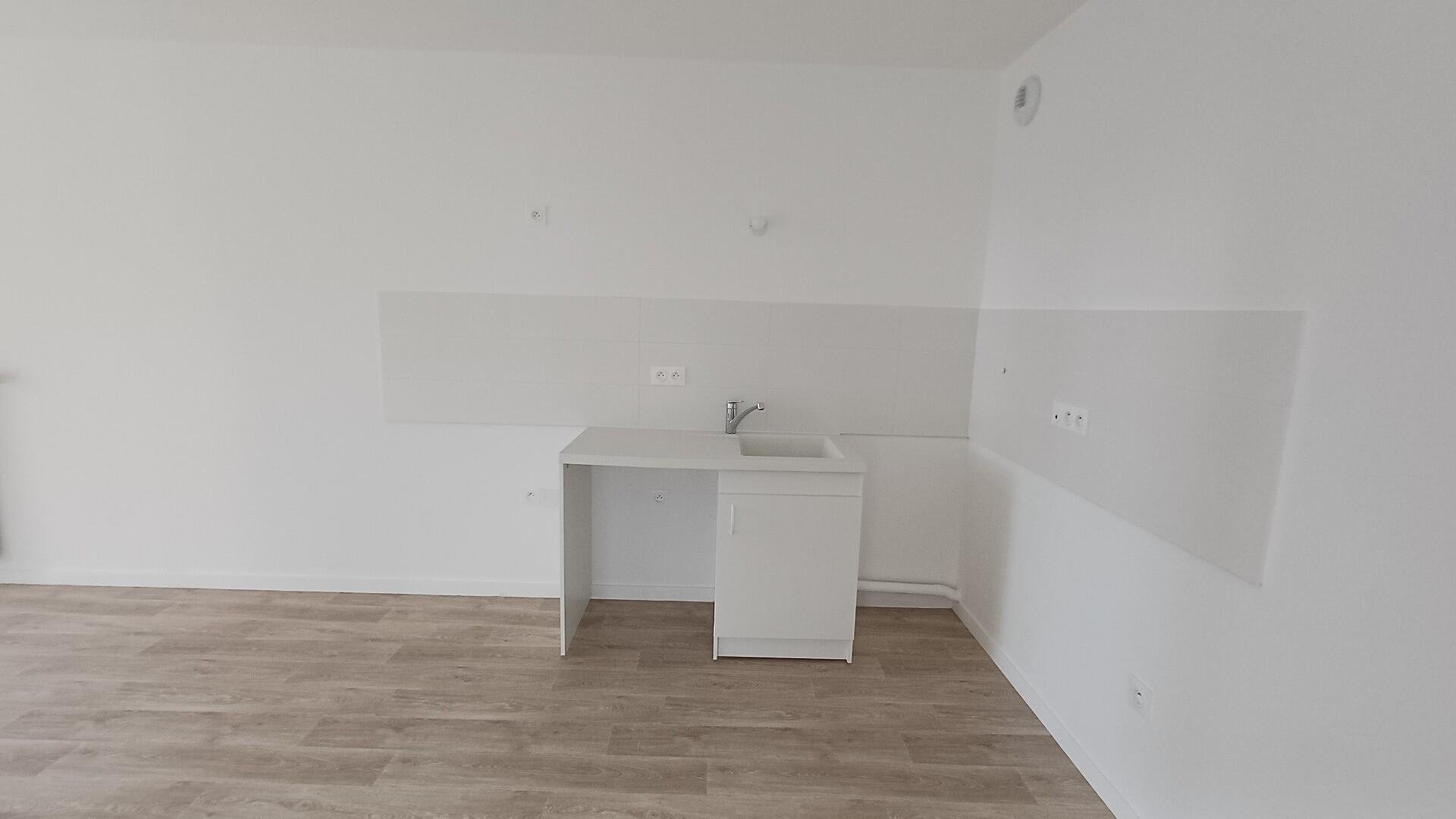 Appartement à louer, 81m², Bobigny