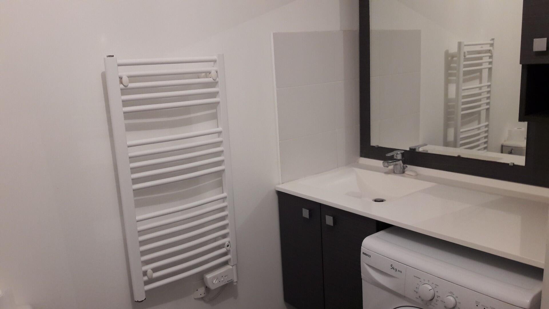 Appartement à louer, 65m², Marseille 8ème