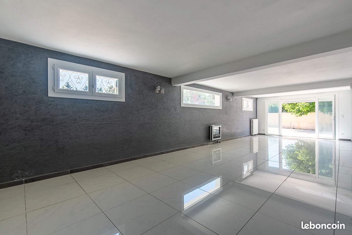 Maison à vendre, 153m², Rognonas