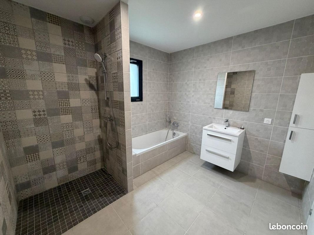 Maison à vendre, 119m², Issé